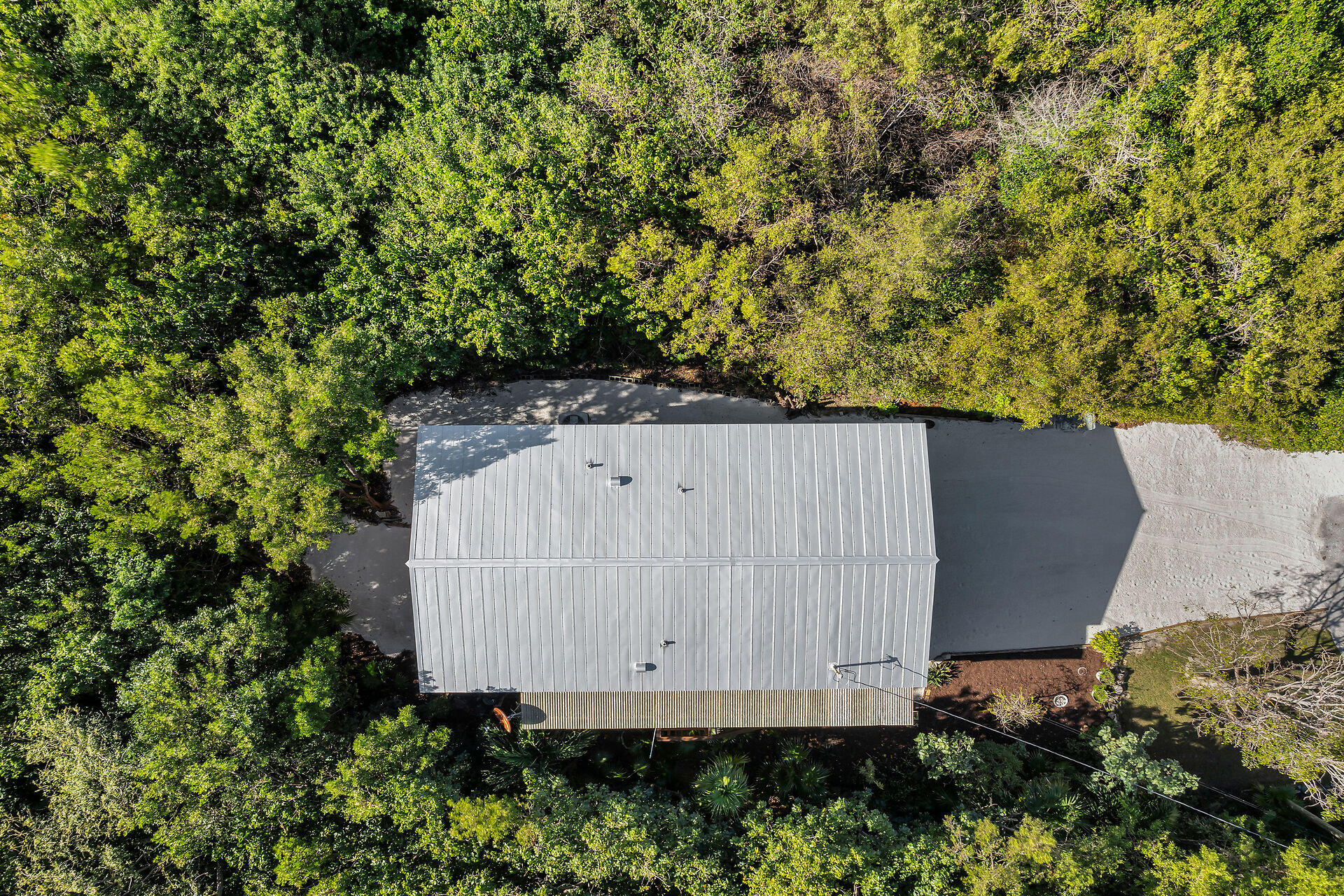 370 Cocoanut Avenue Property Photo 45