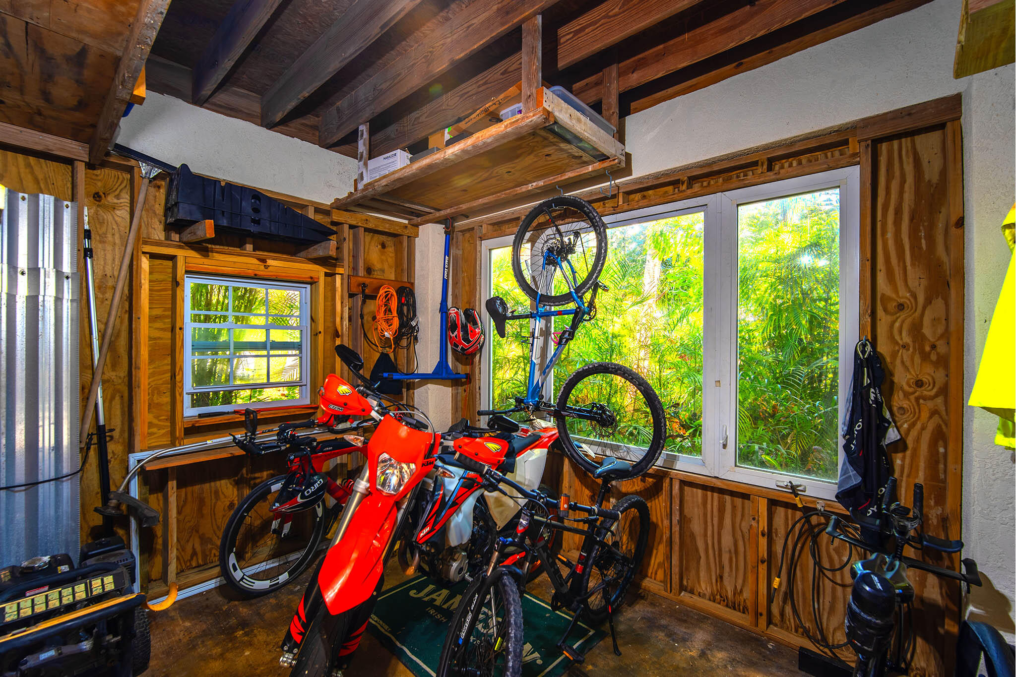 17054 Coral Drive Property Photo 35