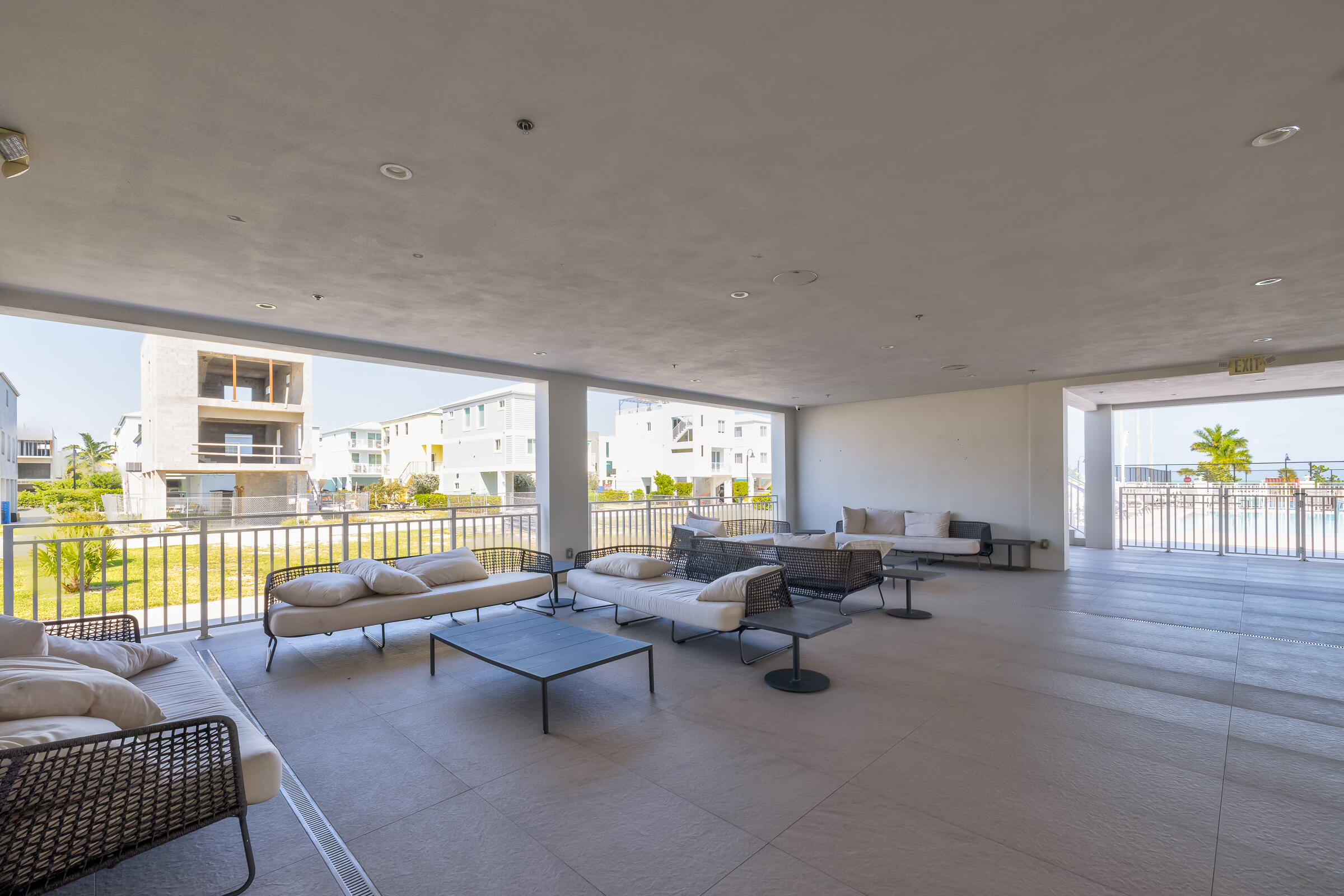94825 Overseas Highway 68 Property Photo 7