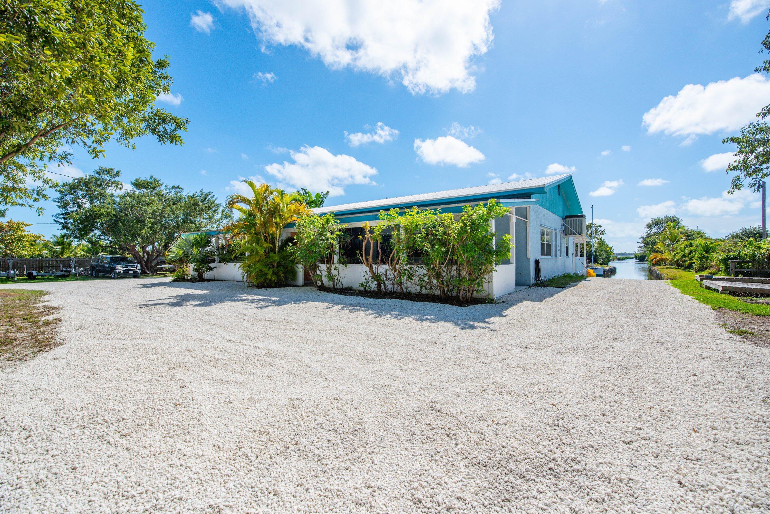 30830 Watson Boulevard Property Photo 6