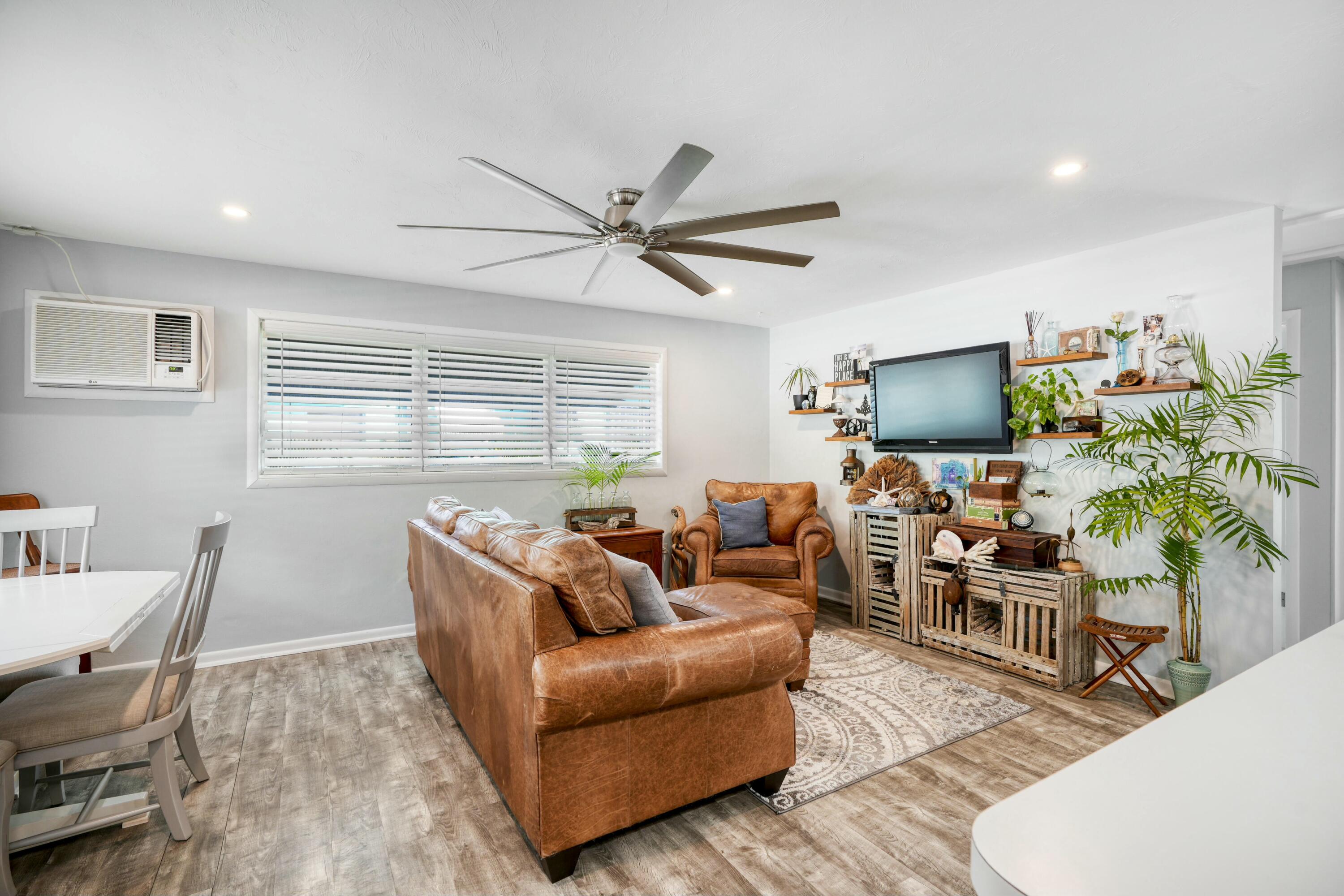 30342 Hibiscus Lane Property Photo 9