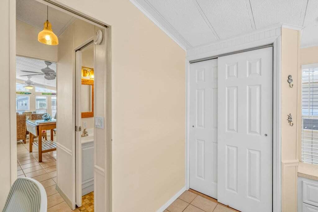 701 Spanish Main Drive, 415 Property Photo 15