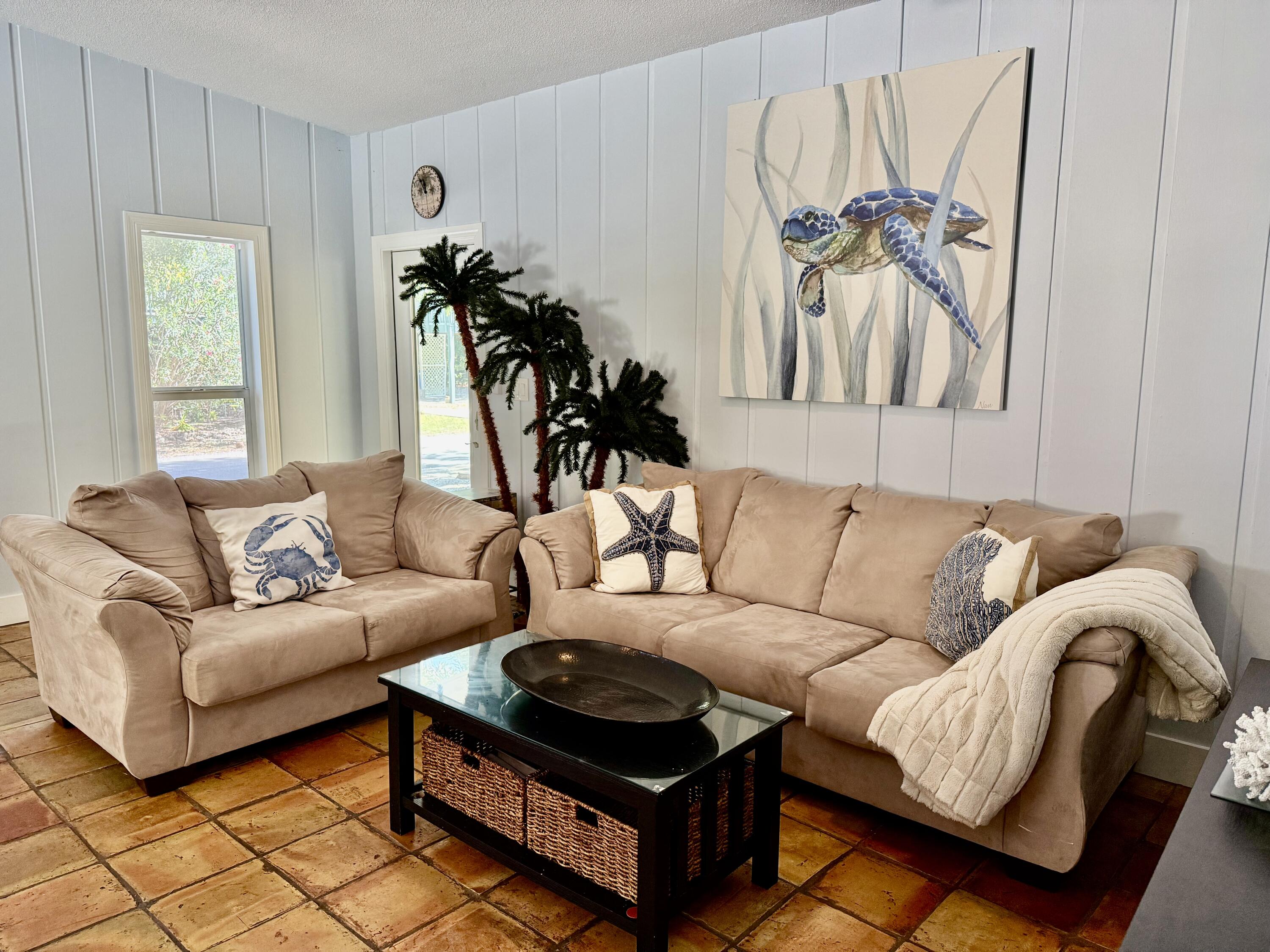 55 Harbor Drive Property Photo 6