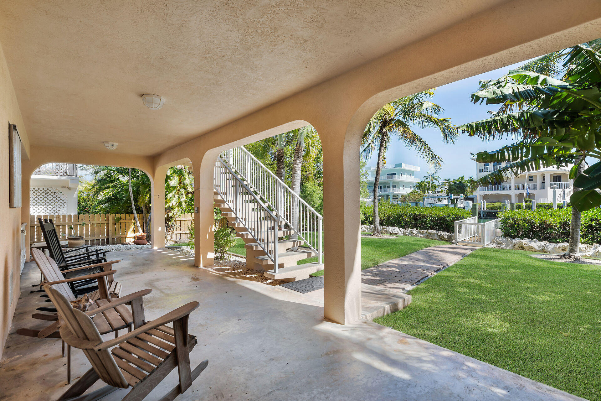 845 E Copa D Oro Property Photo 12