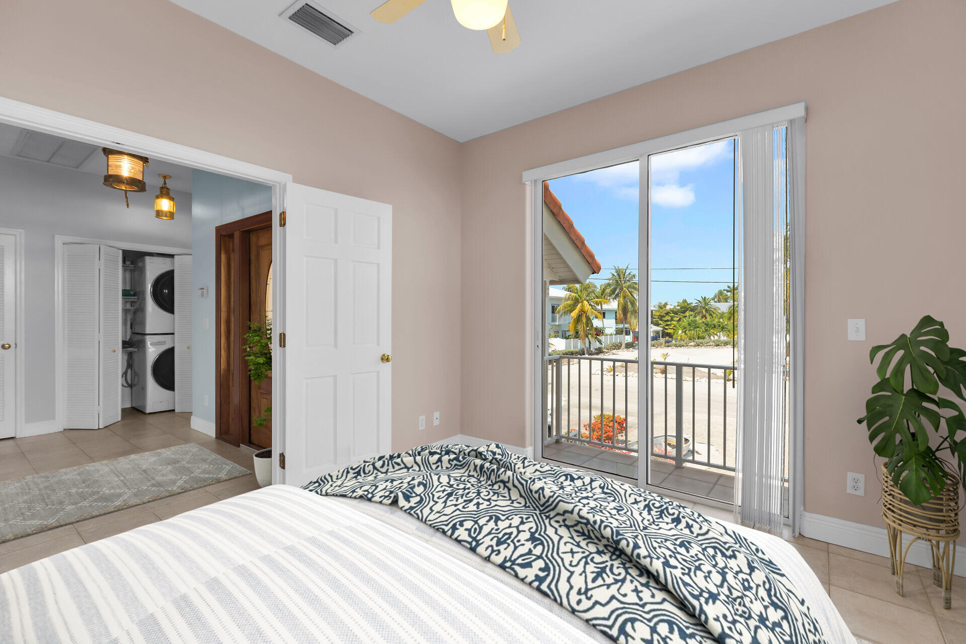 845 E Copa D Oro Property Photo 35