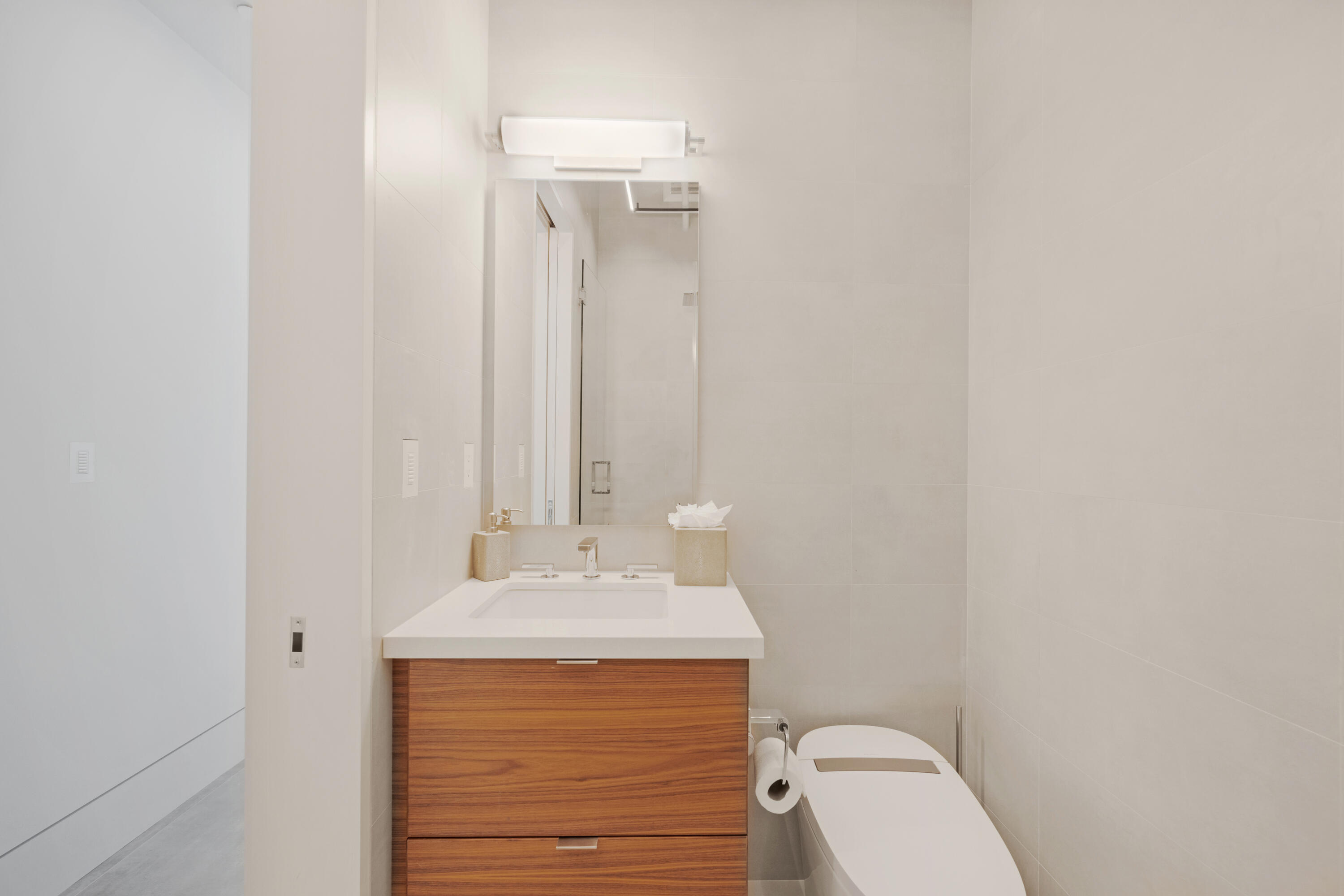 115 Front Street, 101 Property Photo 36