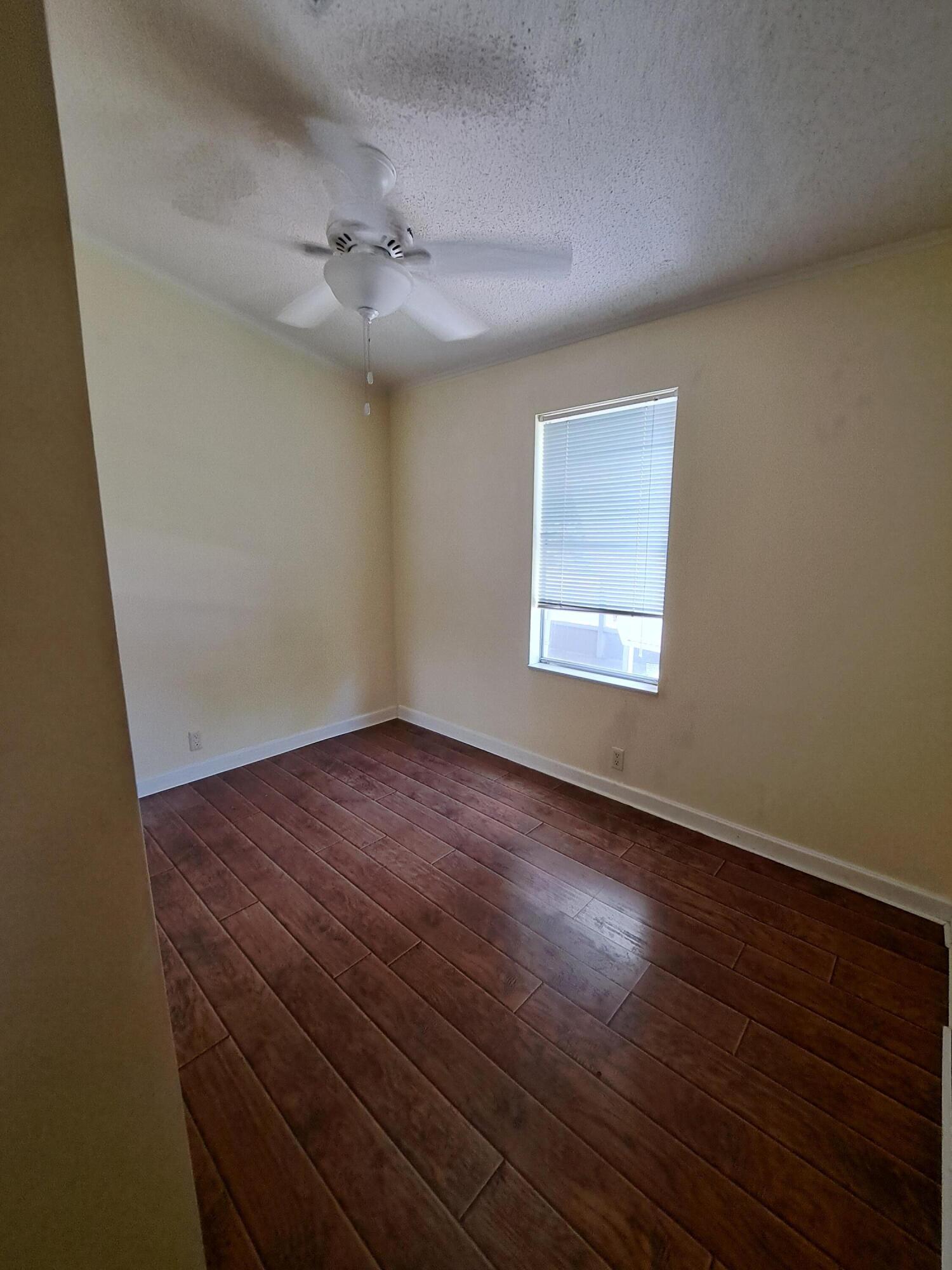 6800 Maloney Avenue, 43 Property Photo 11