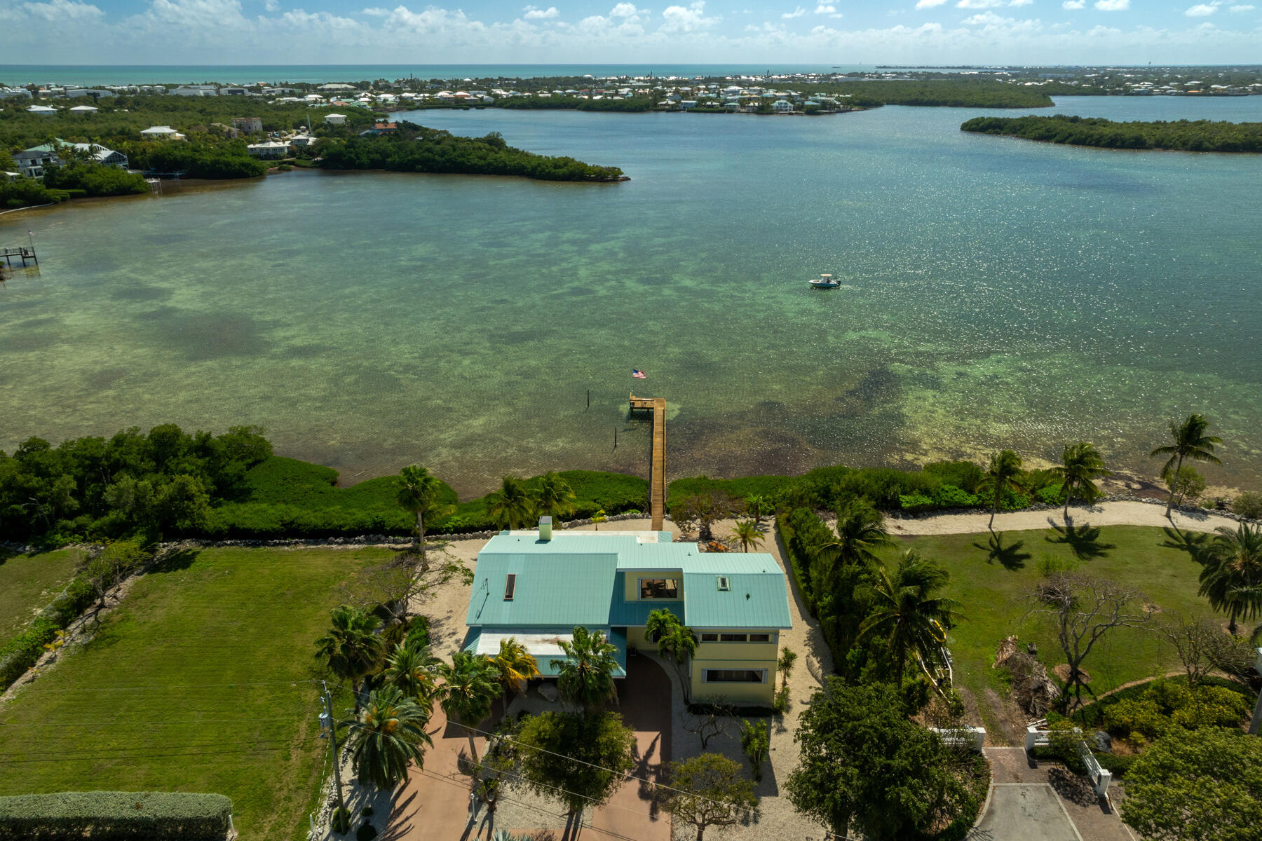 120 Pirates Cove Drive Property Photo 2
