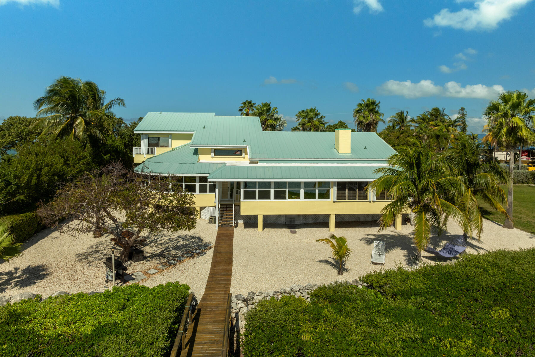 120 Pirates Cove Drive Property Photo 12