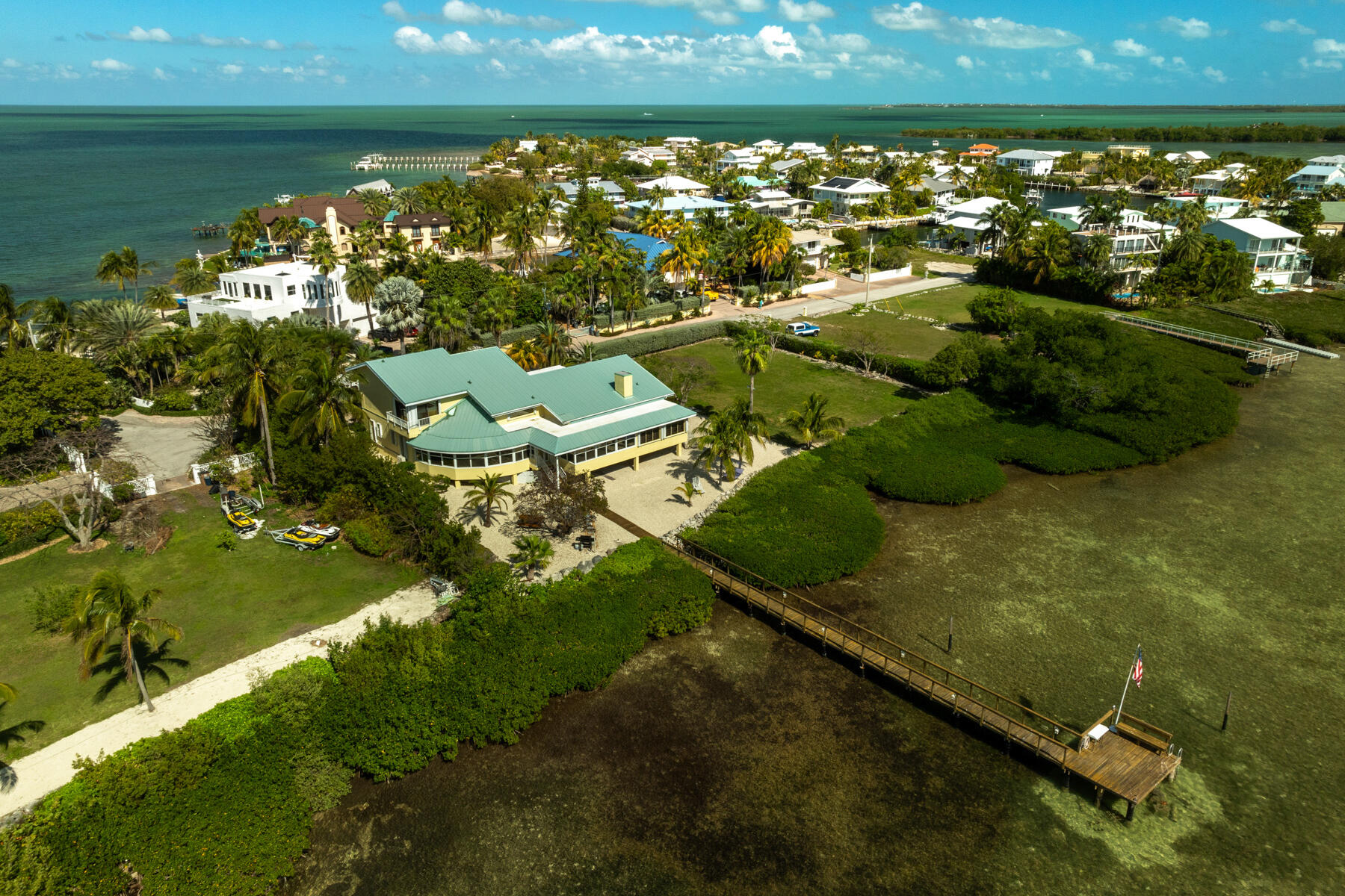 120 Pirates Cove Drive Property Photo 11