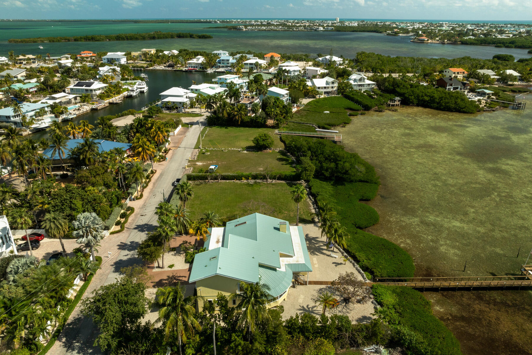 120 Pirates Cove Drive Property Photo 17