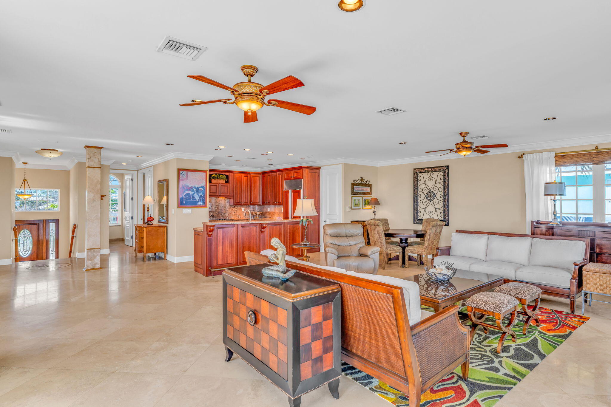 160 1st Street Property Photo 12