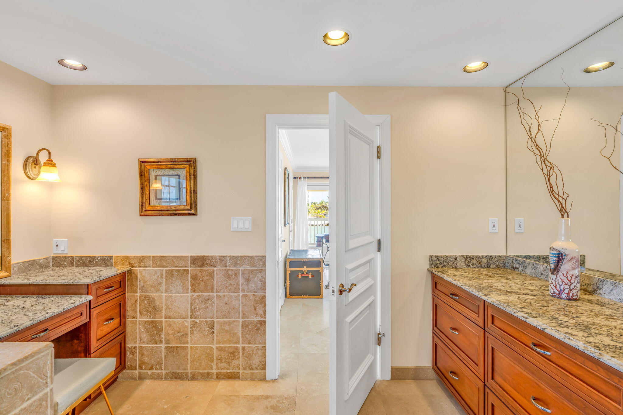 160 1st Street Property Photo 39