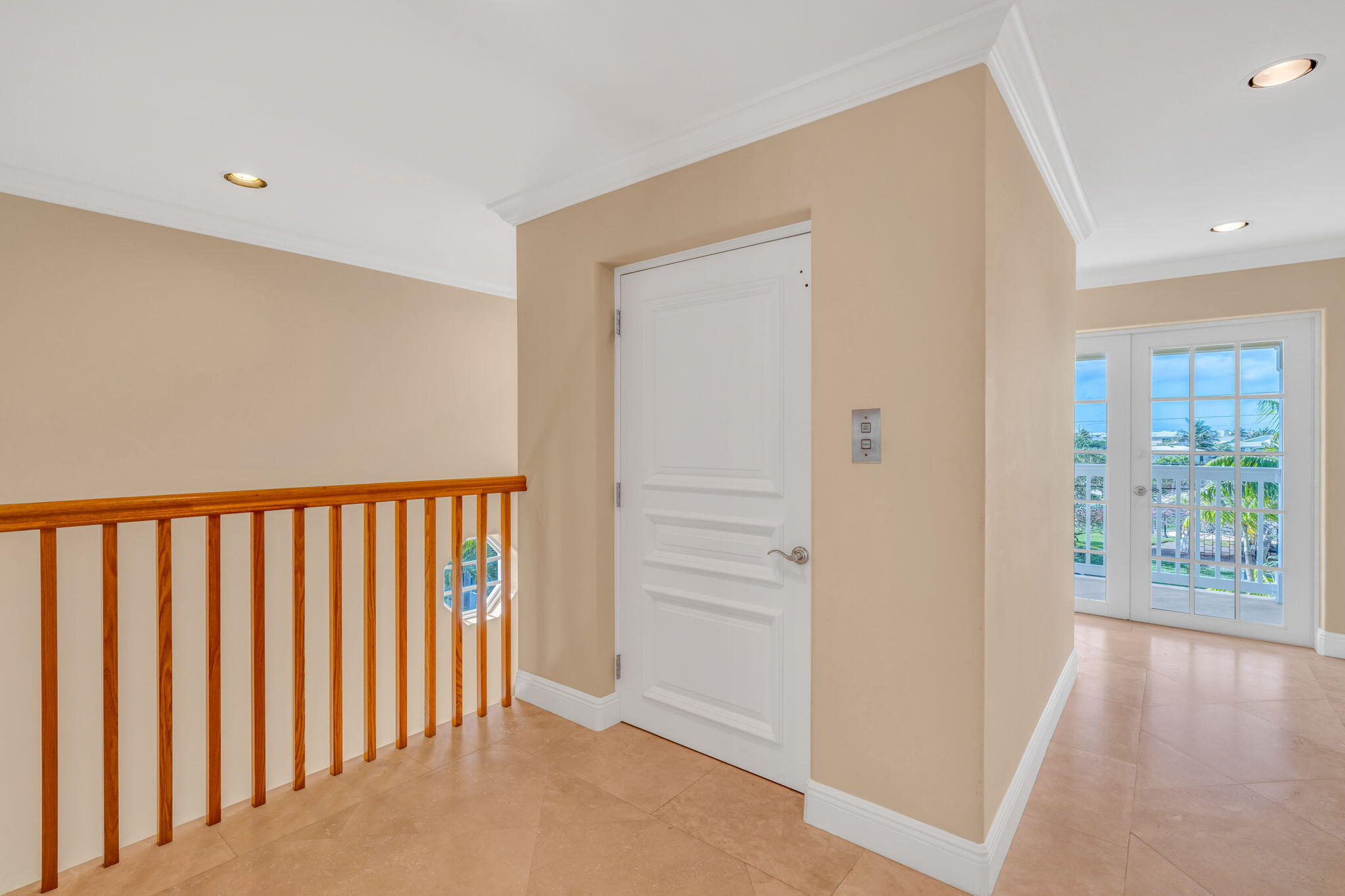 160 1st Street Property Photo 49