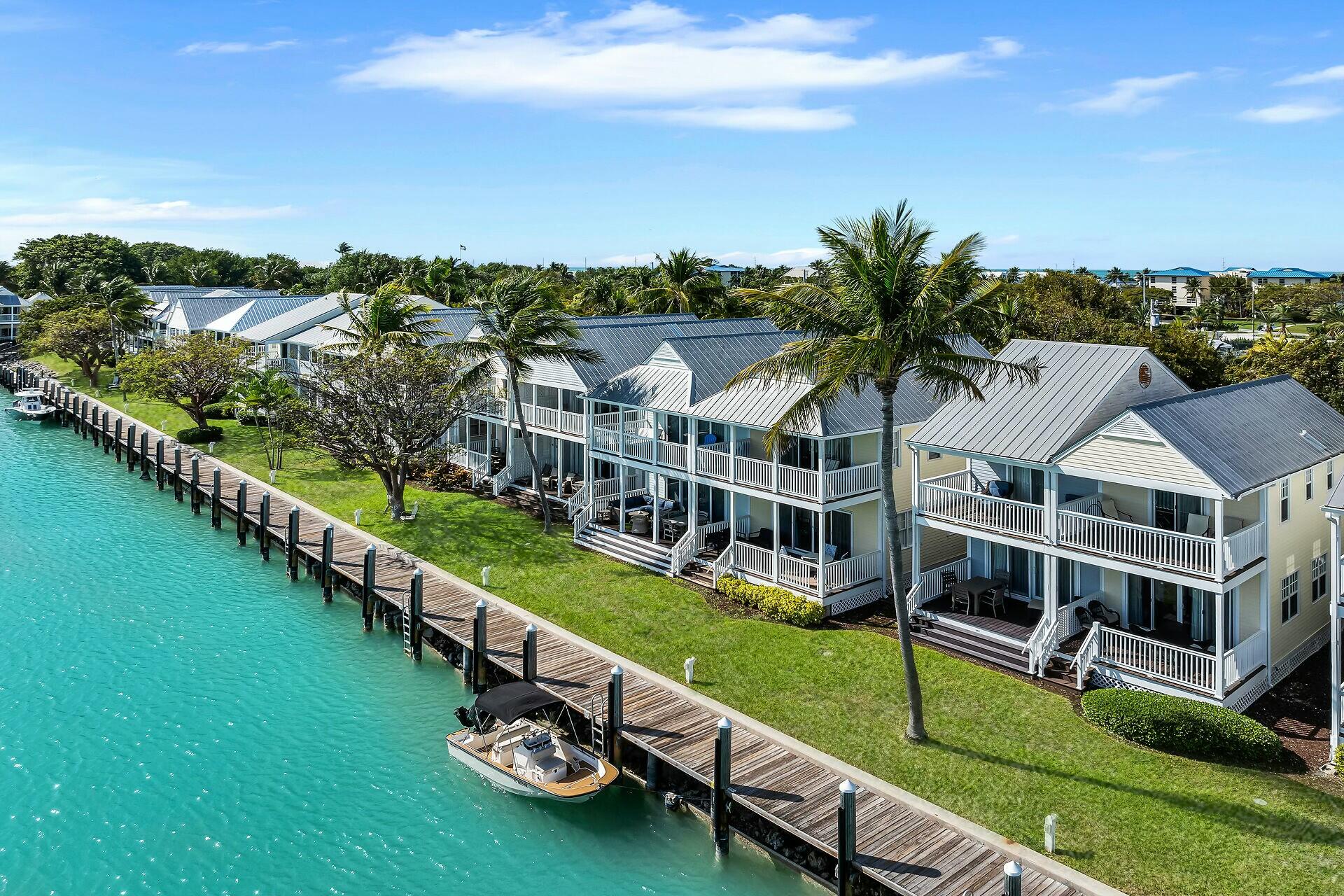 7084 Hawks Cay Boulevard Property Photo 2