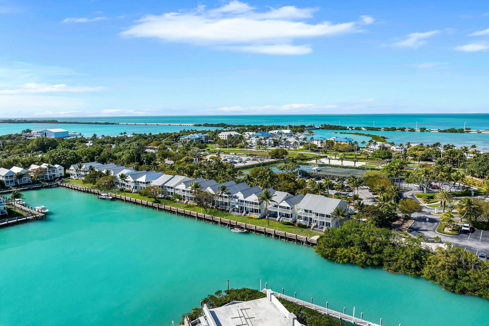 7084 Hawks Cay Boulevard Property Photo 6