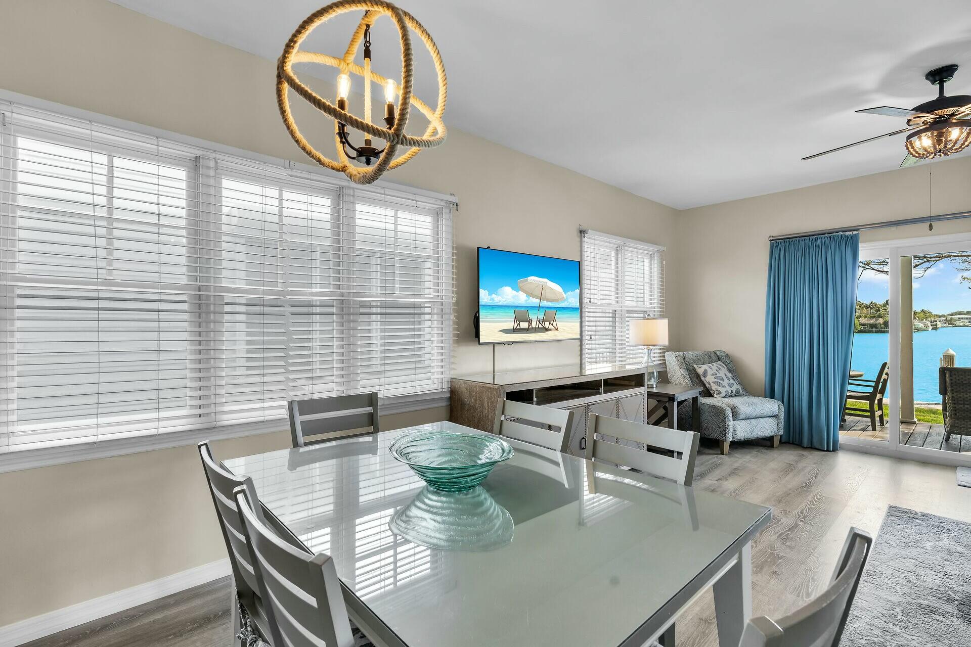 7084 Hawks Cay Boulevard Property Photo 17