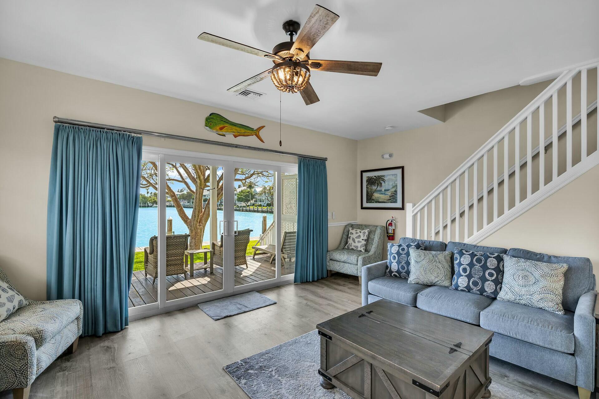 7084 Hawks Cay Boulevard Property Photo 19