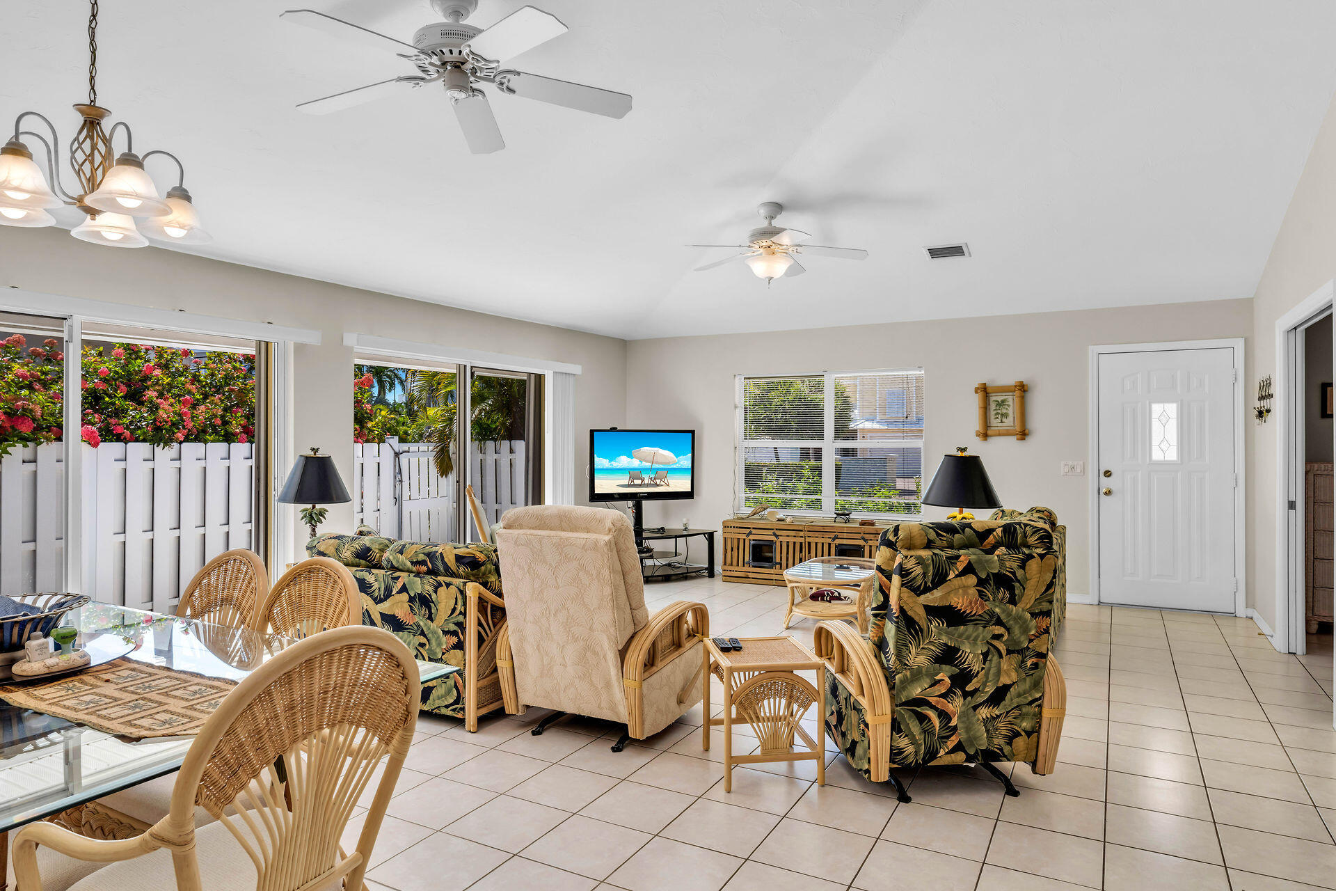 120 9th Street Property Photo 18