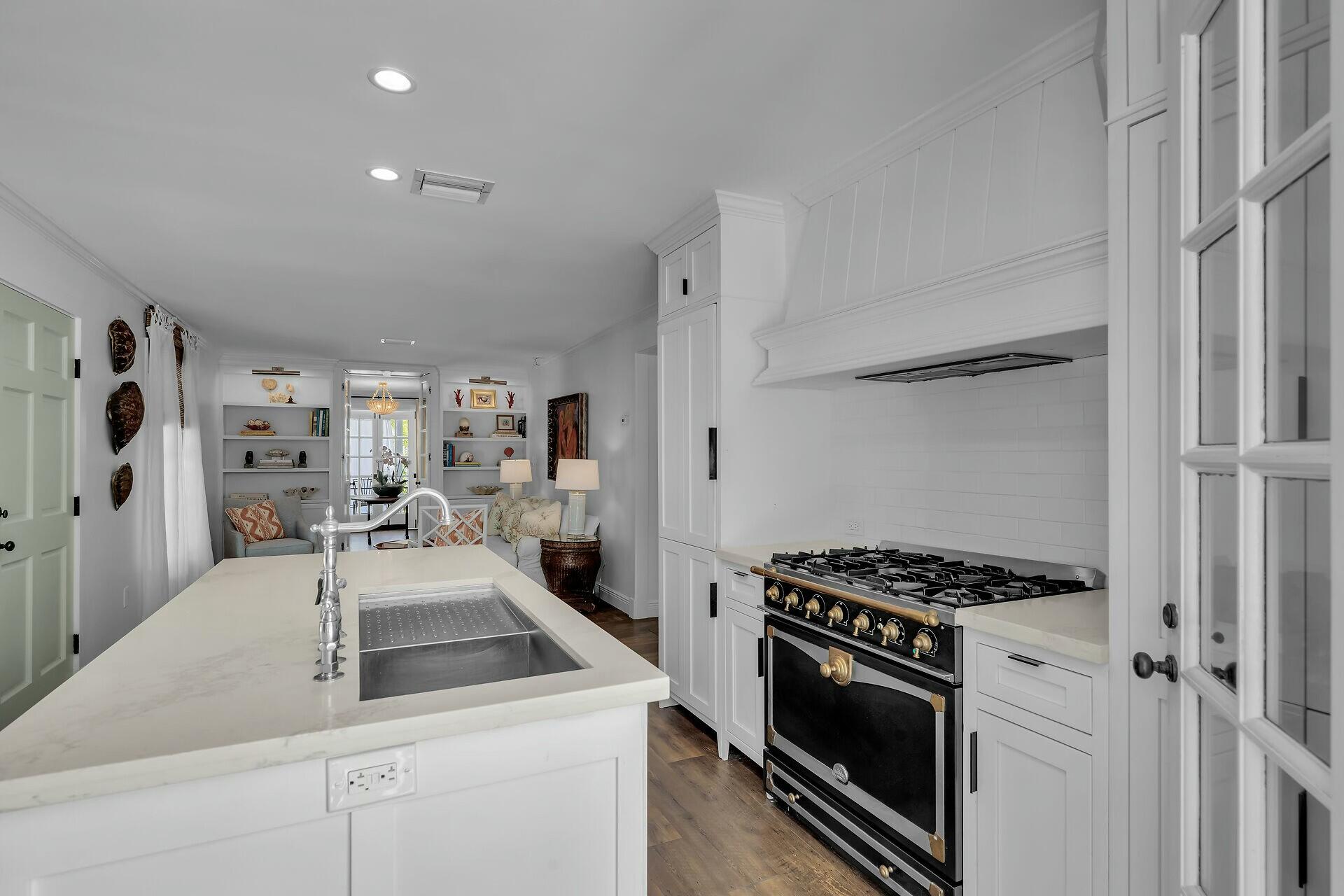 1401 Grinnell Street Property Photo 17