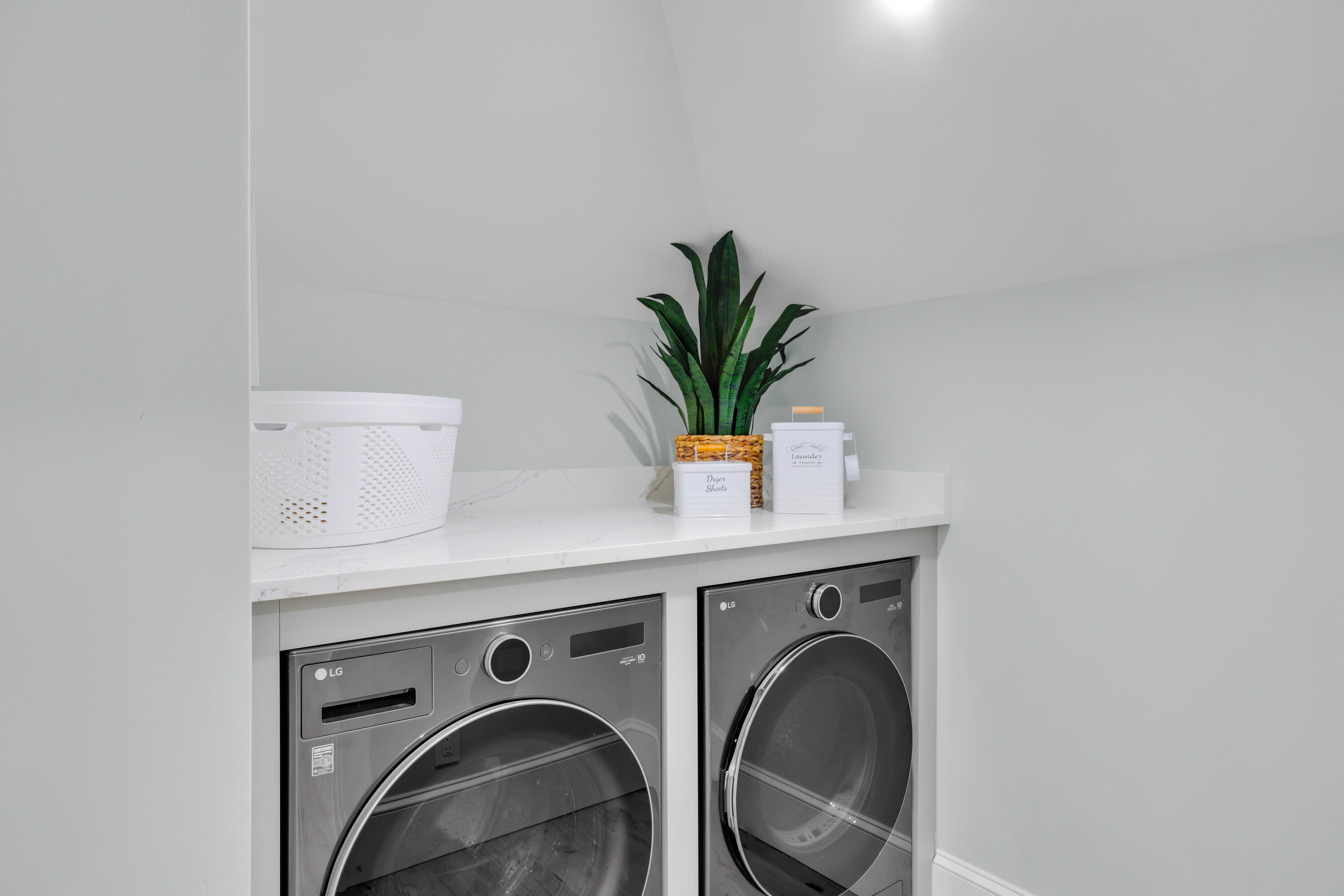 1522 Georgia Street Property Photo 27