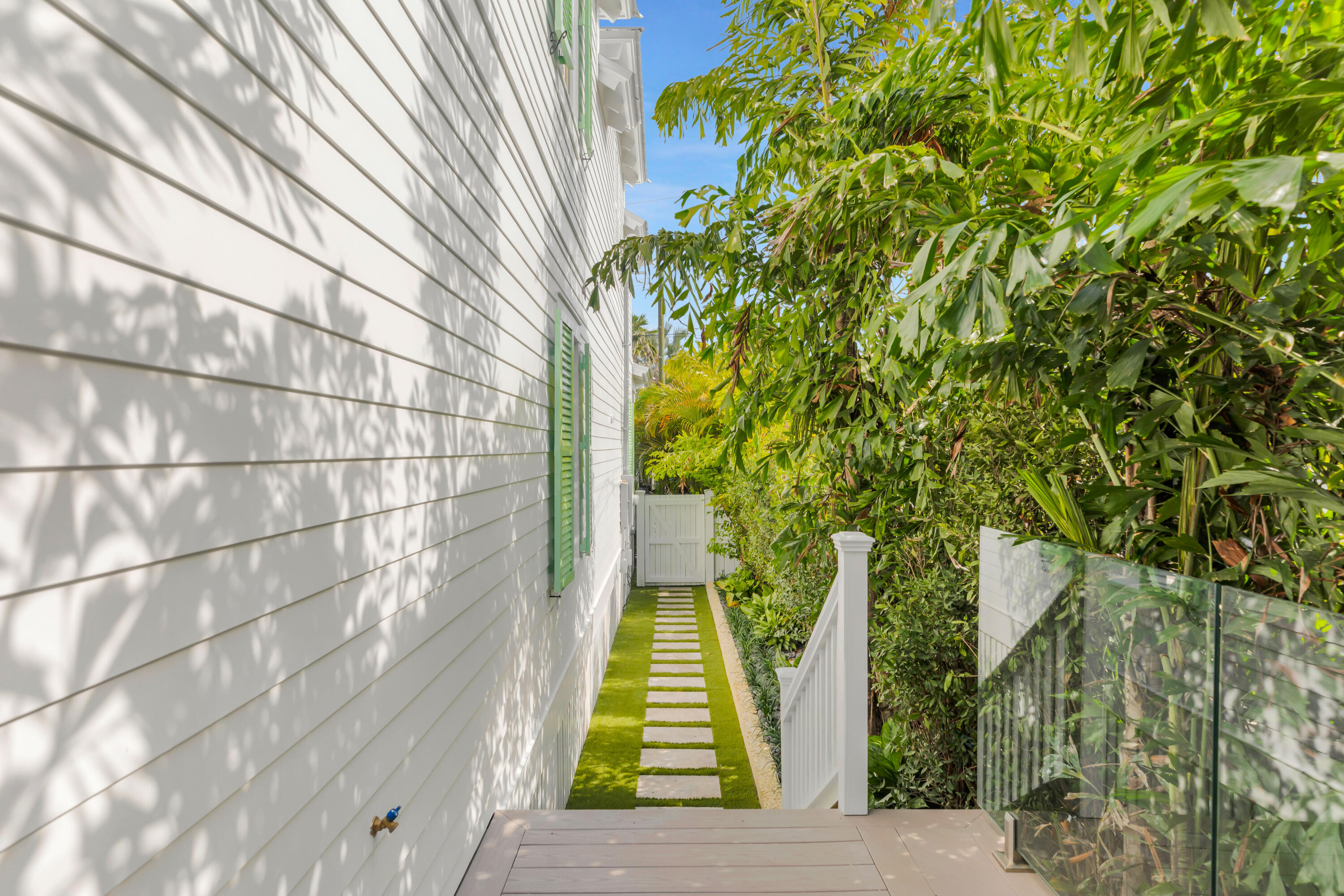 1522 Georgia Street Property Photo 44