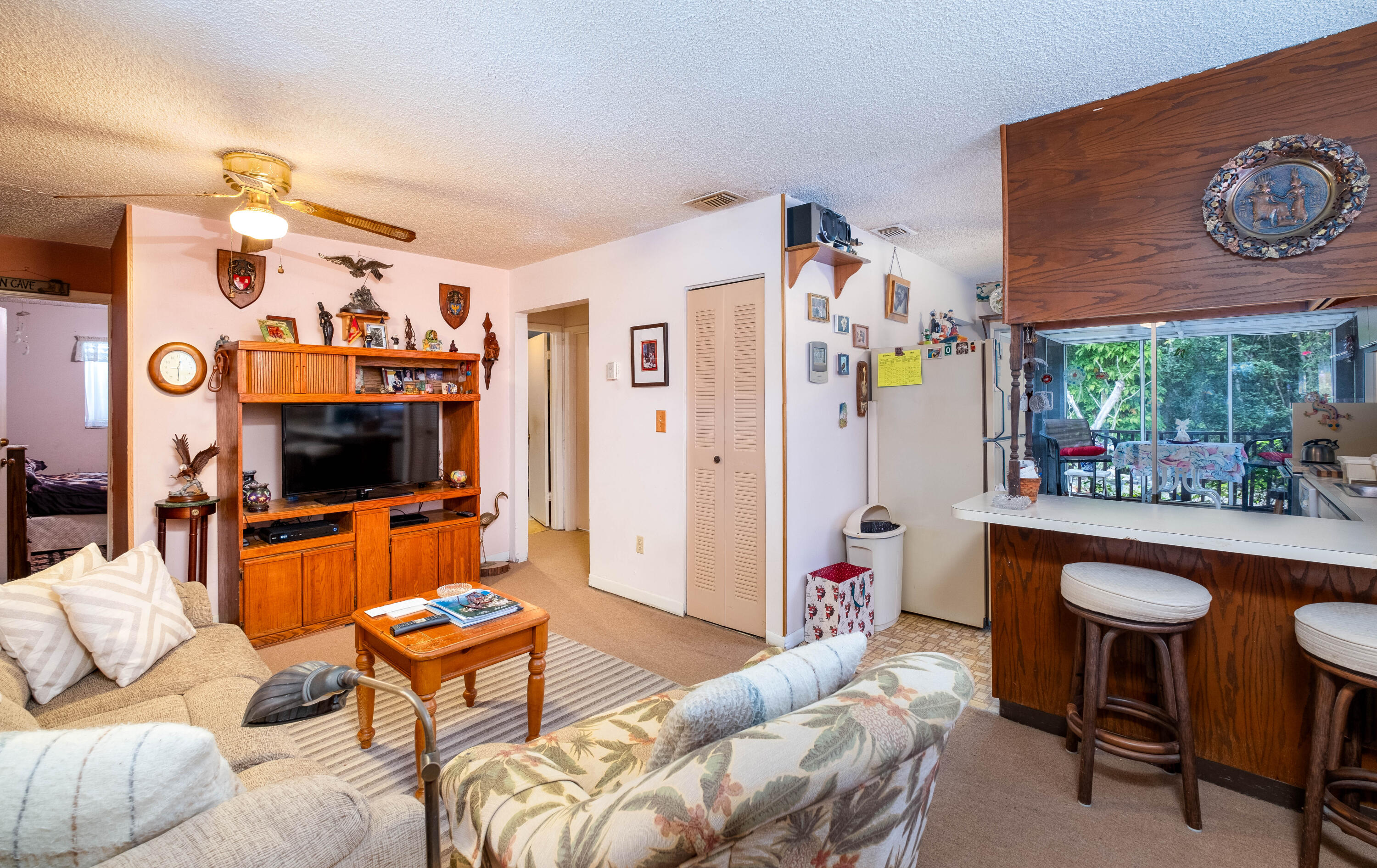 108 Caribbean Avenue Property Photo 6