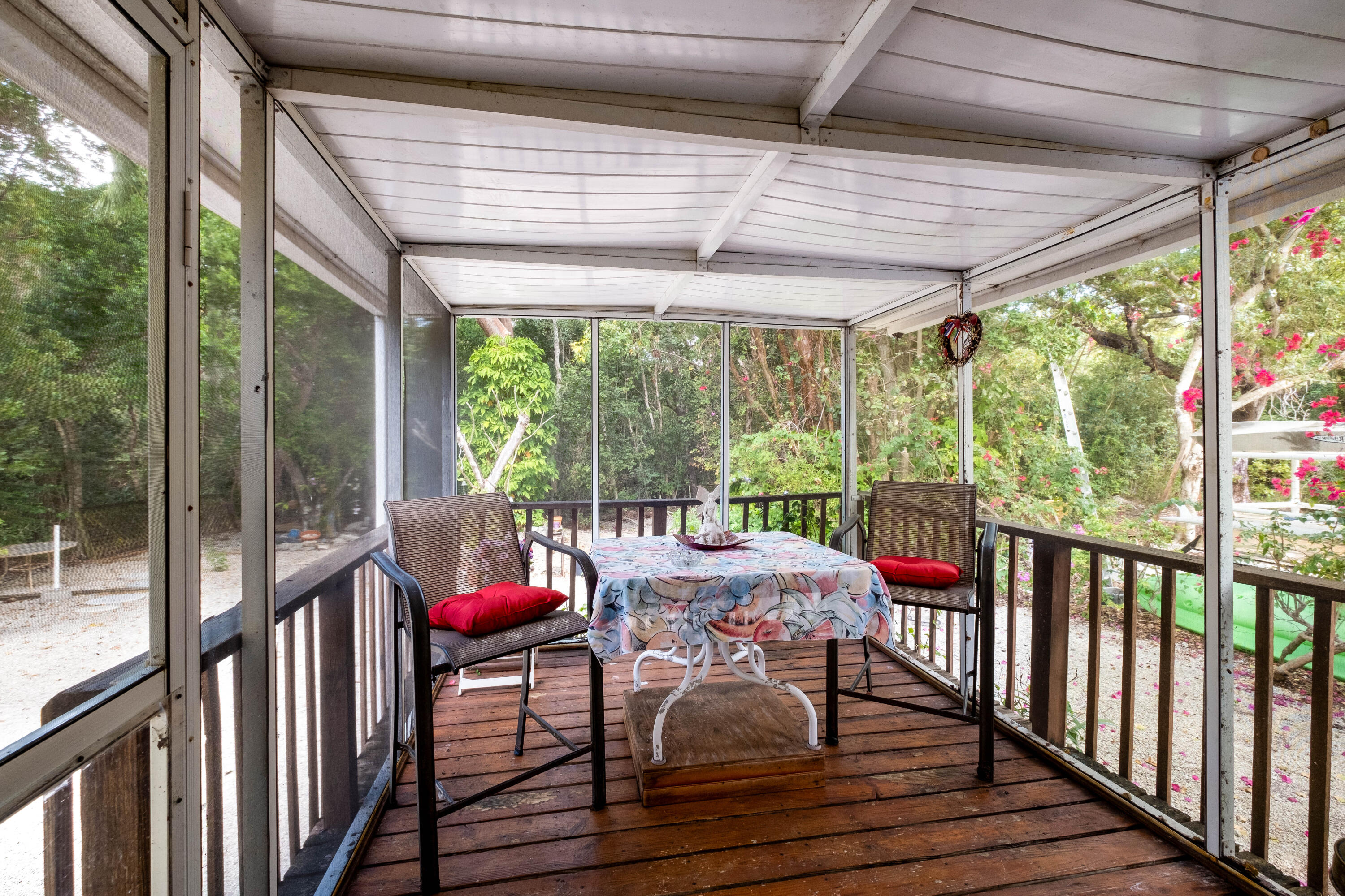 108 Caribbean Avenue Property Photo 8