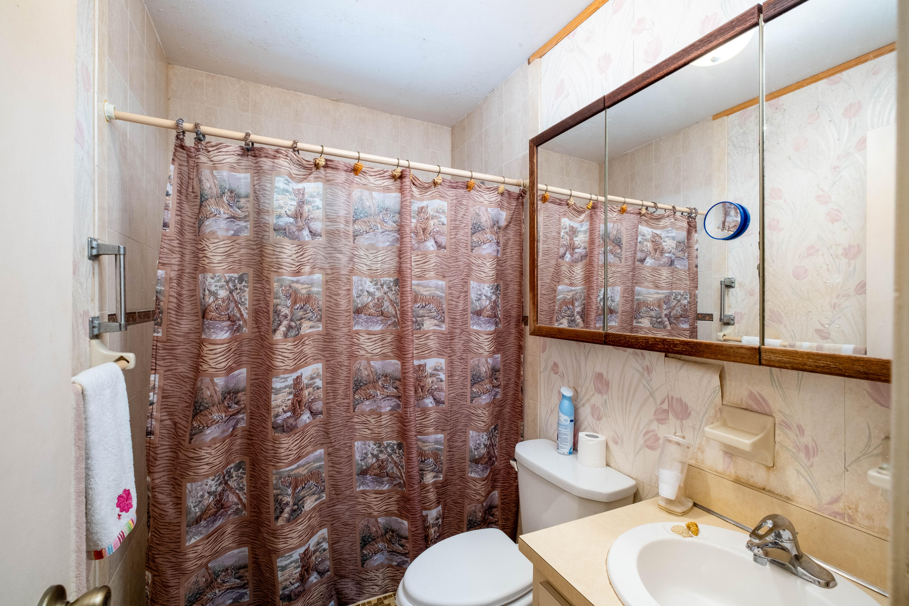 108 Caribbean Avenue Property Photo 10