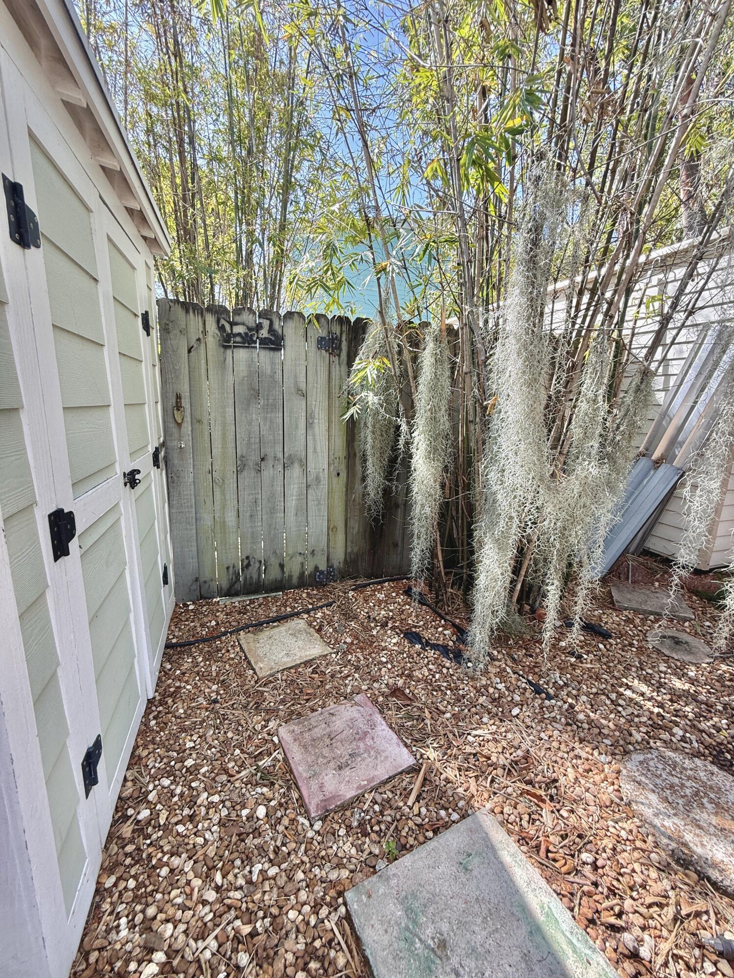 111 N Bay Harbor Drive Property Photo 17