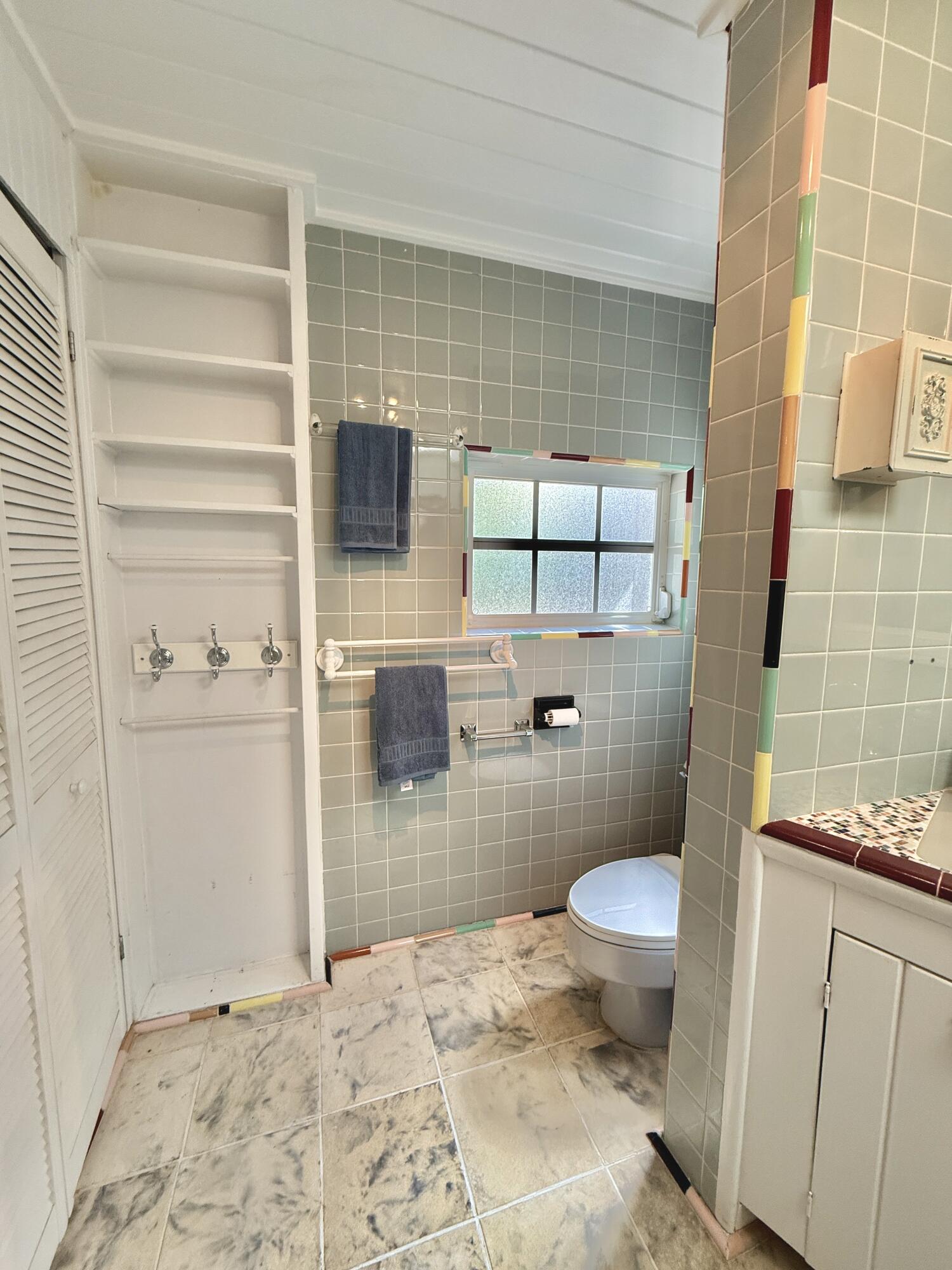 111 N Bay Harbor Drive Property Photo 48