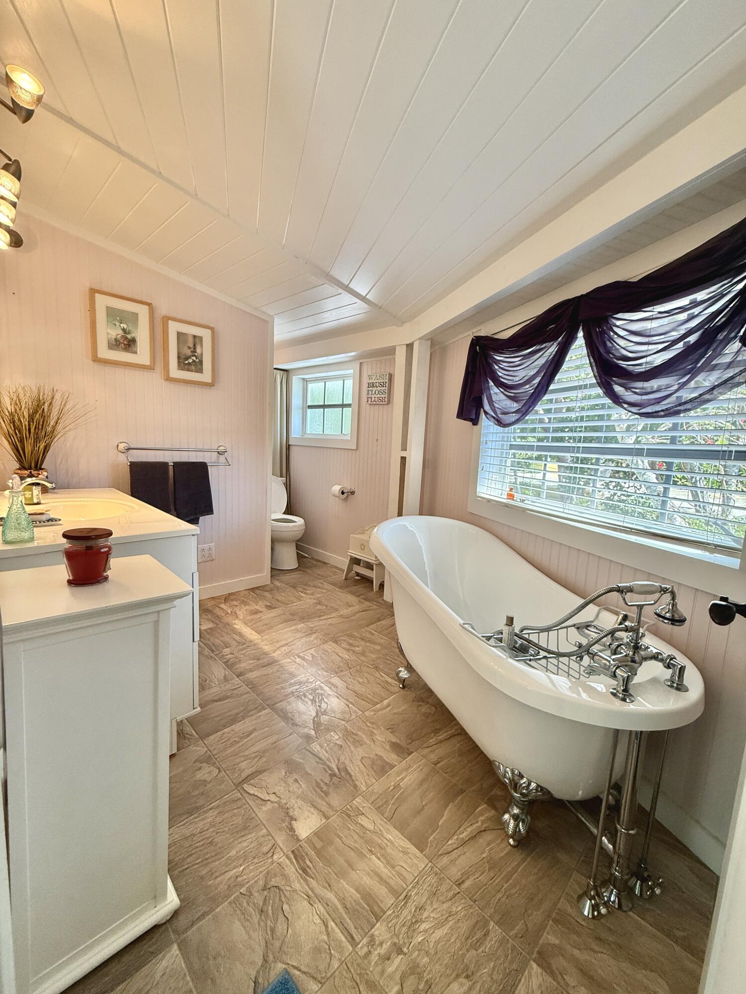 111 N Bay Harbor Drive Property Photo 64