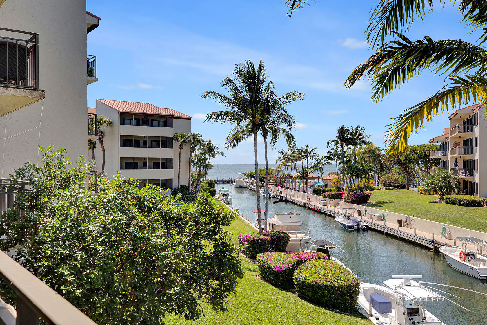 104500 Overseas Highway, B204 Property Photo 2