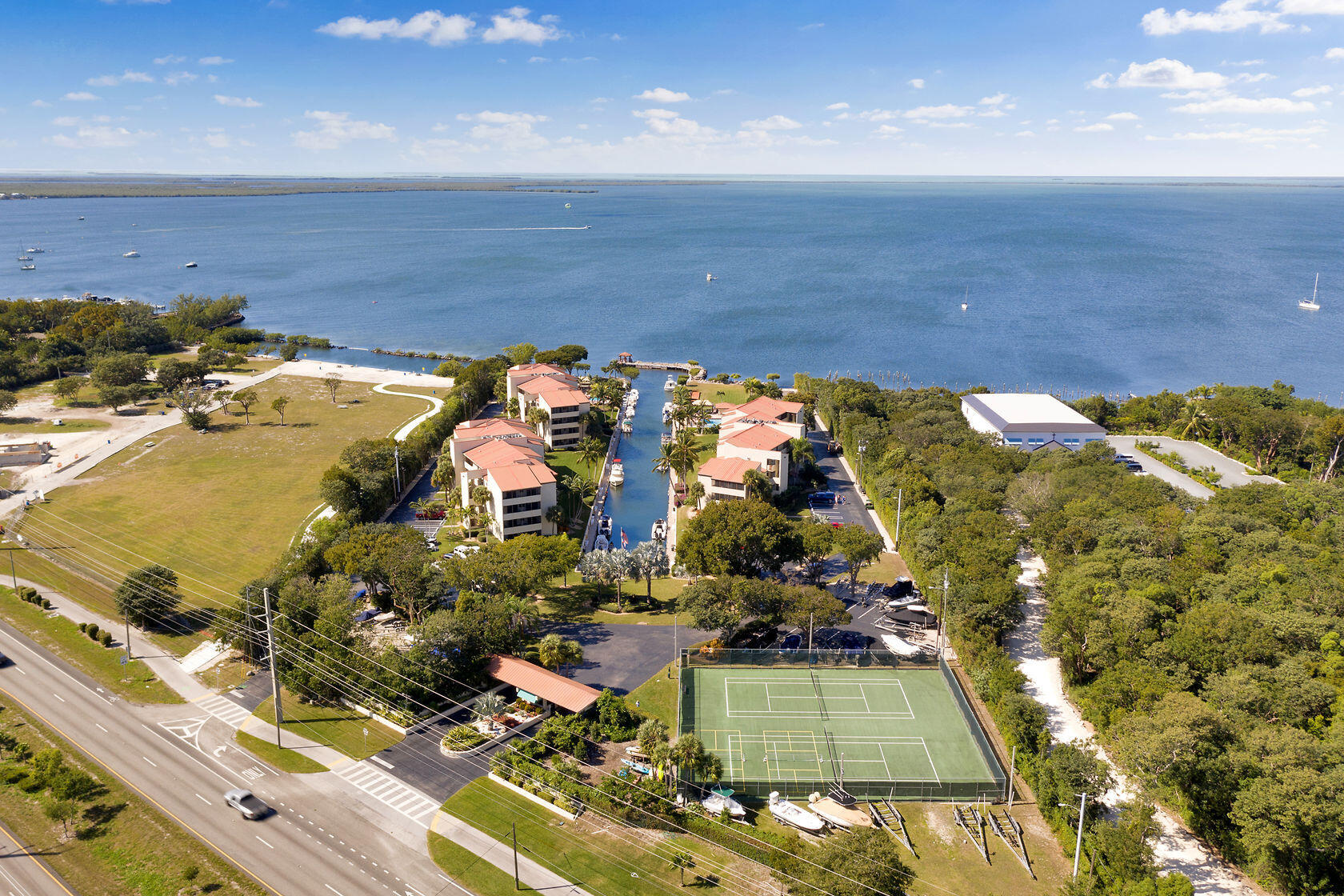 104500 Overseas Highway, B204 Property Photo 4