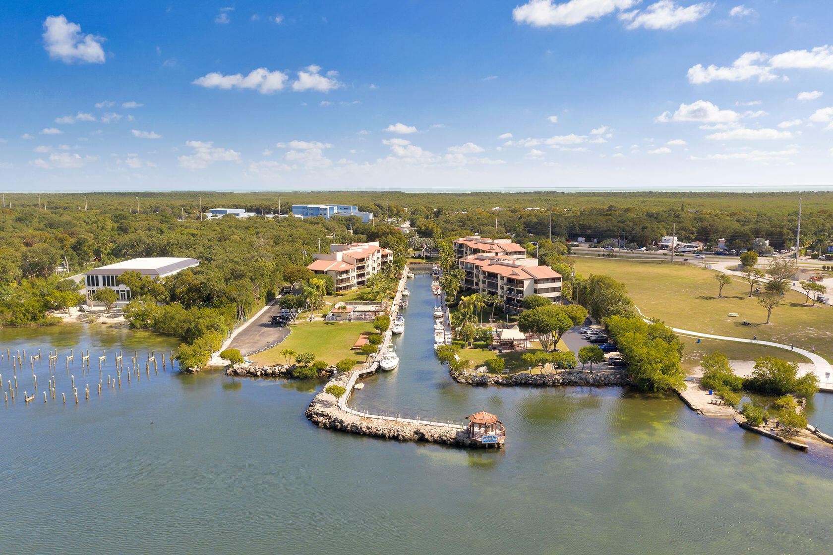 104500 Overseas Highway, B204 Property Photo 5