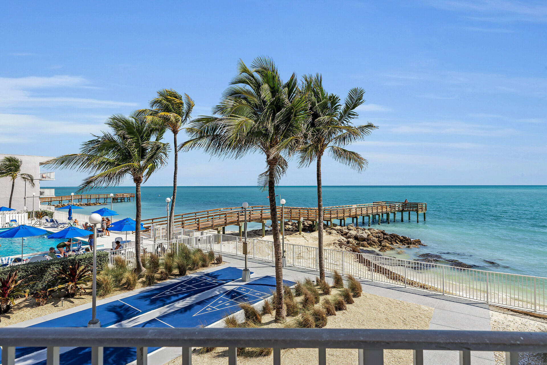 201 E Ocean Drive, 209 Property Photo 4