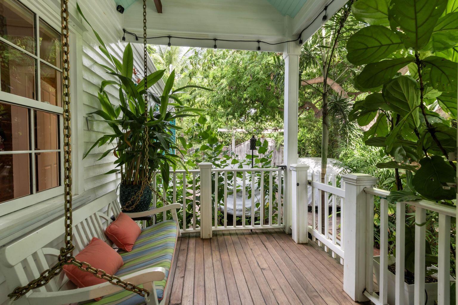 1211 Knowles Lane Property Photo 6