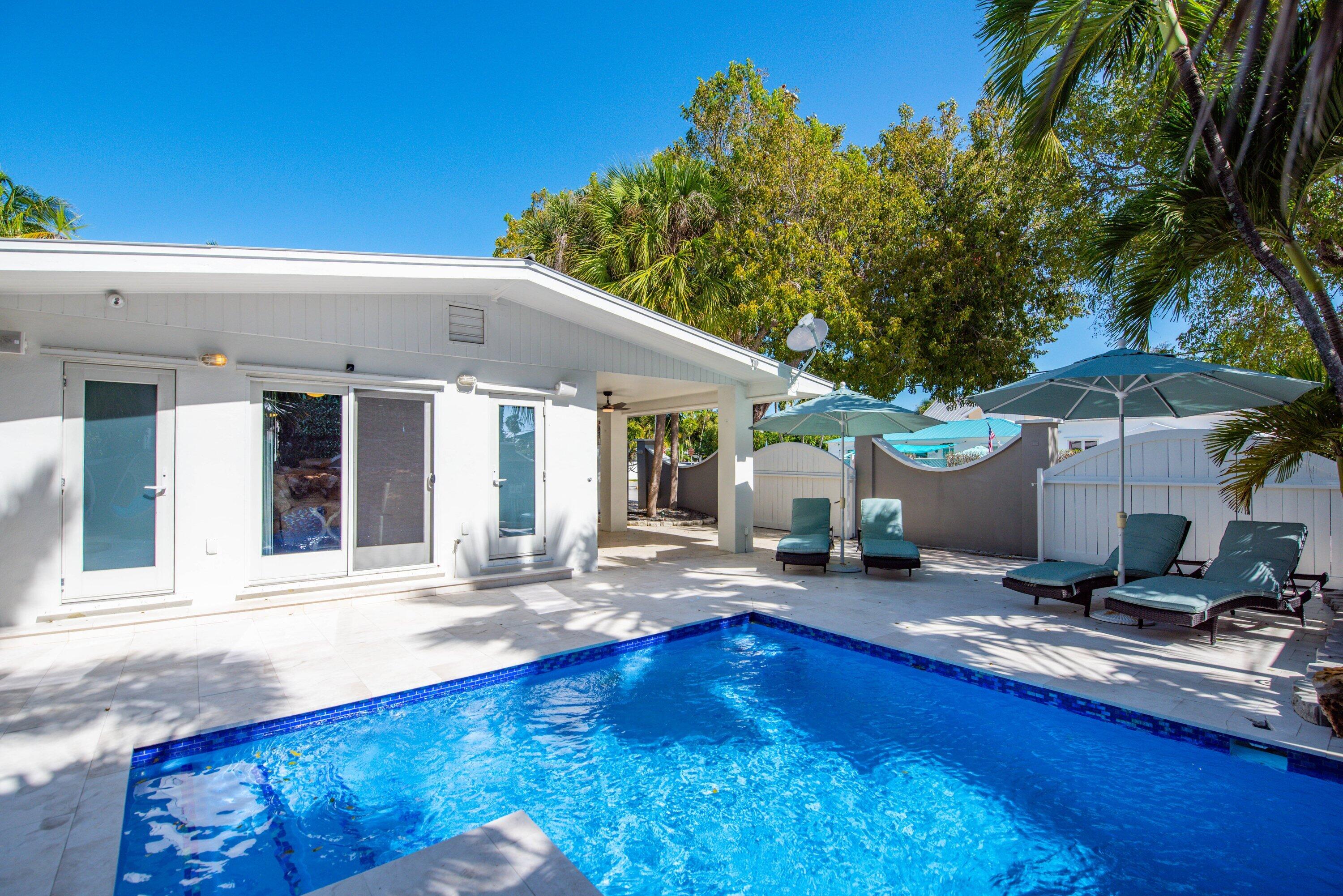 1414 18th Street Property Photo 3