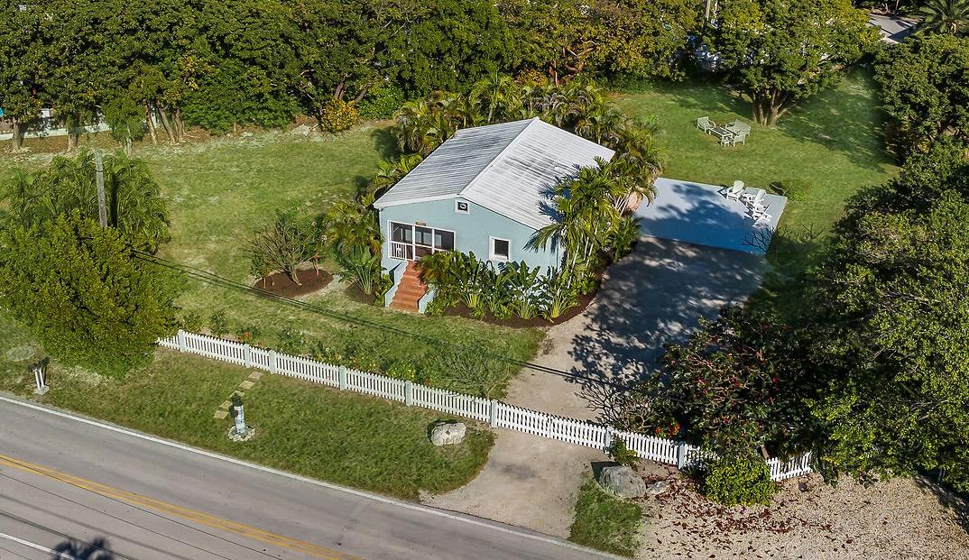 81120 Old Highway Property Photo 16