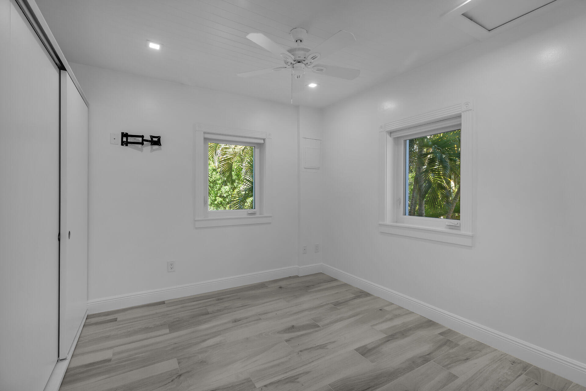 81120 Old Highway Property Photo 37