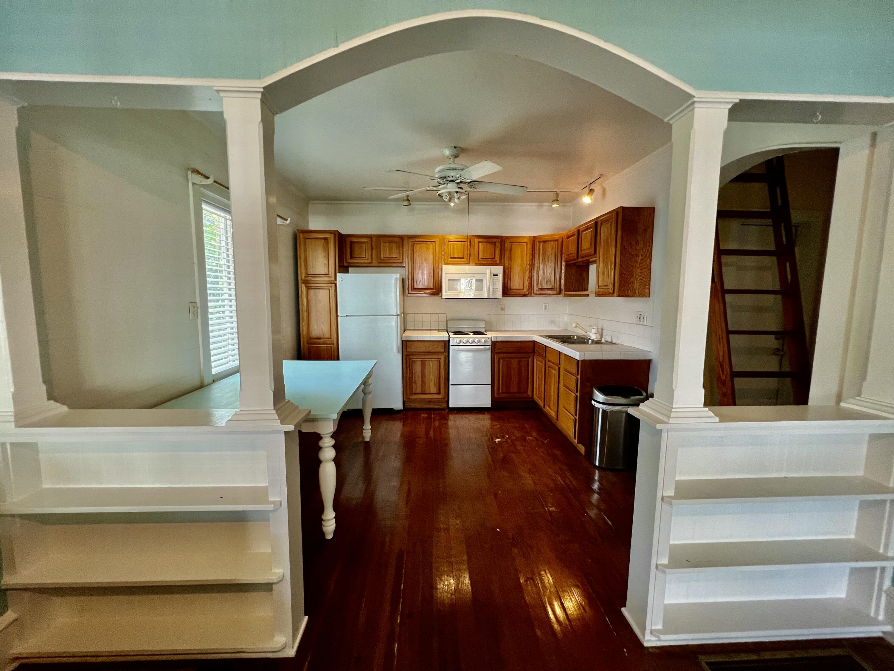 1122 Margaret Street Property Photo 25