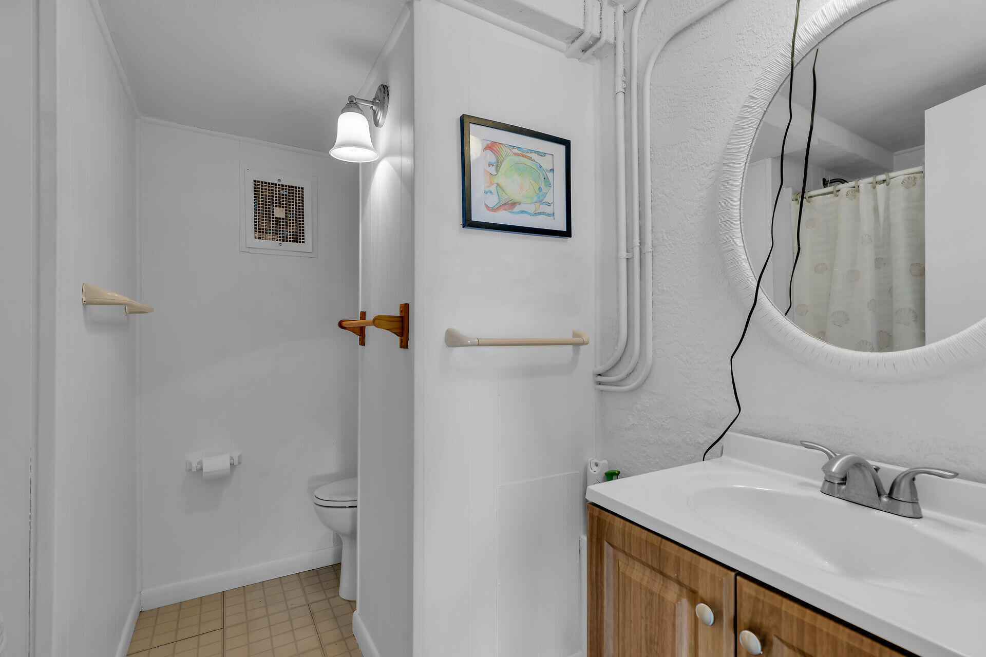 417 Harbour Drive Property Photo 28