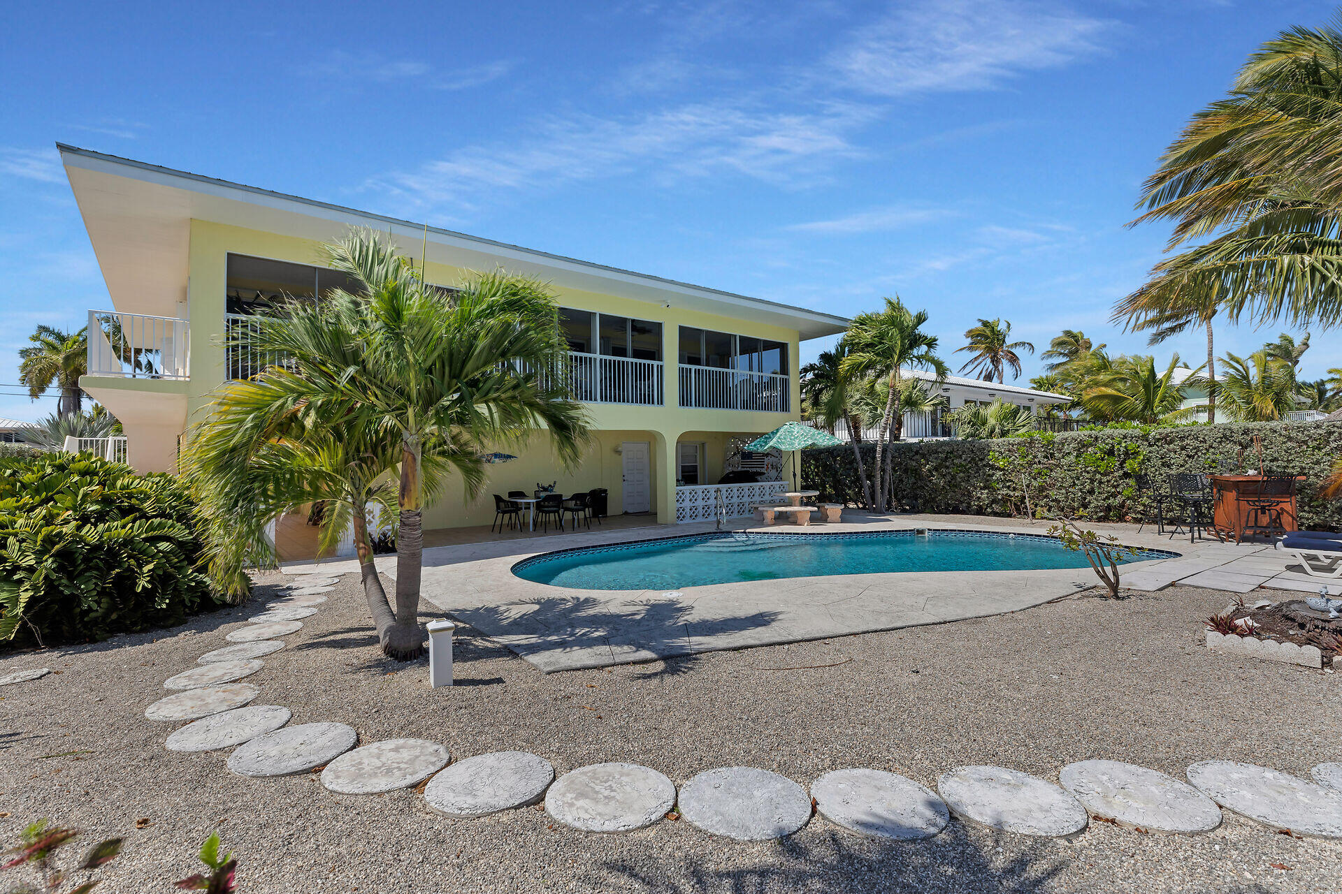 417 Harbour Drive Property Photo 35