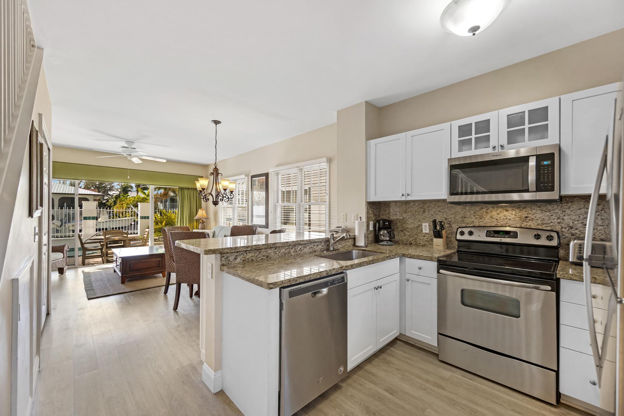 7017 Harbor Village Drive Property Photo 10
