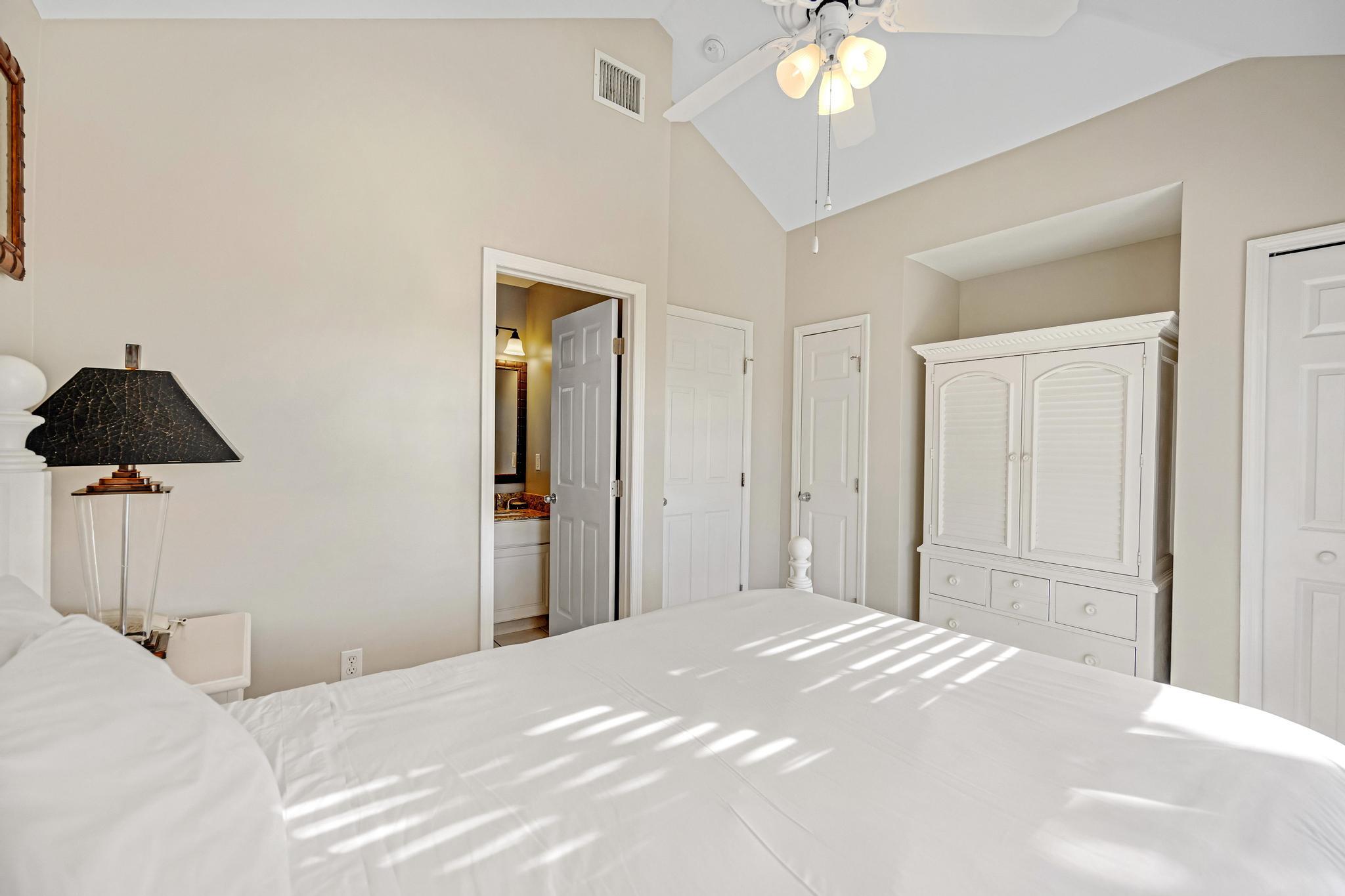 7017 Harbor Village Drive Property Photo 33