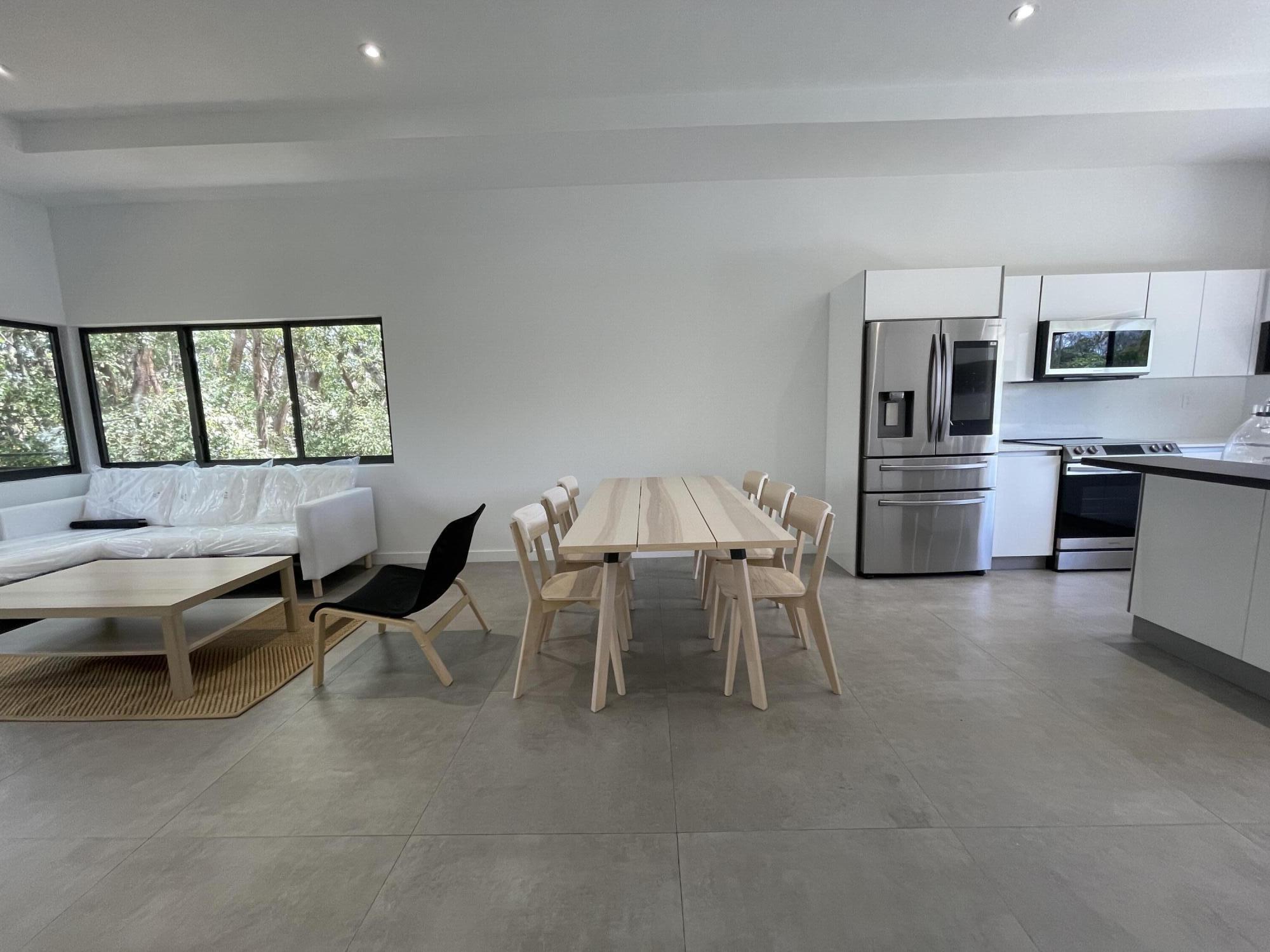 901 Estall Street Property Photo 4