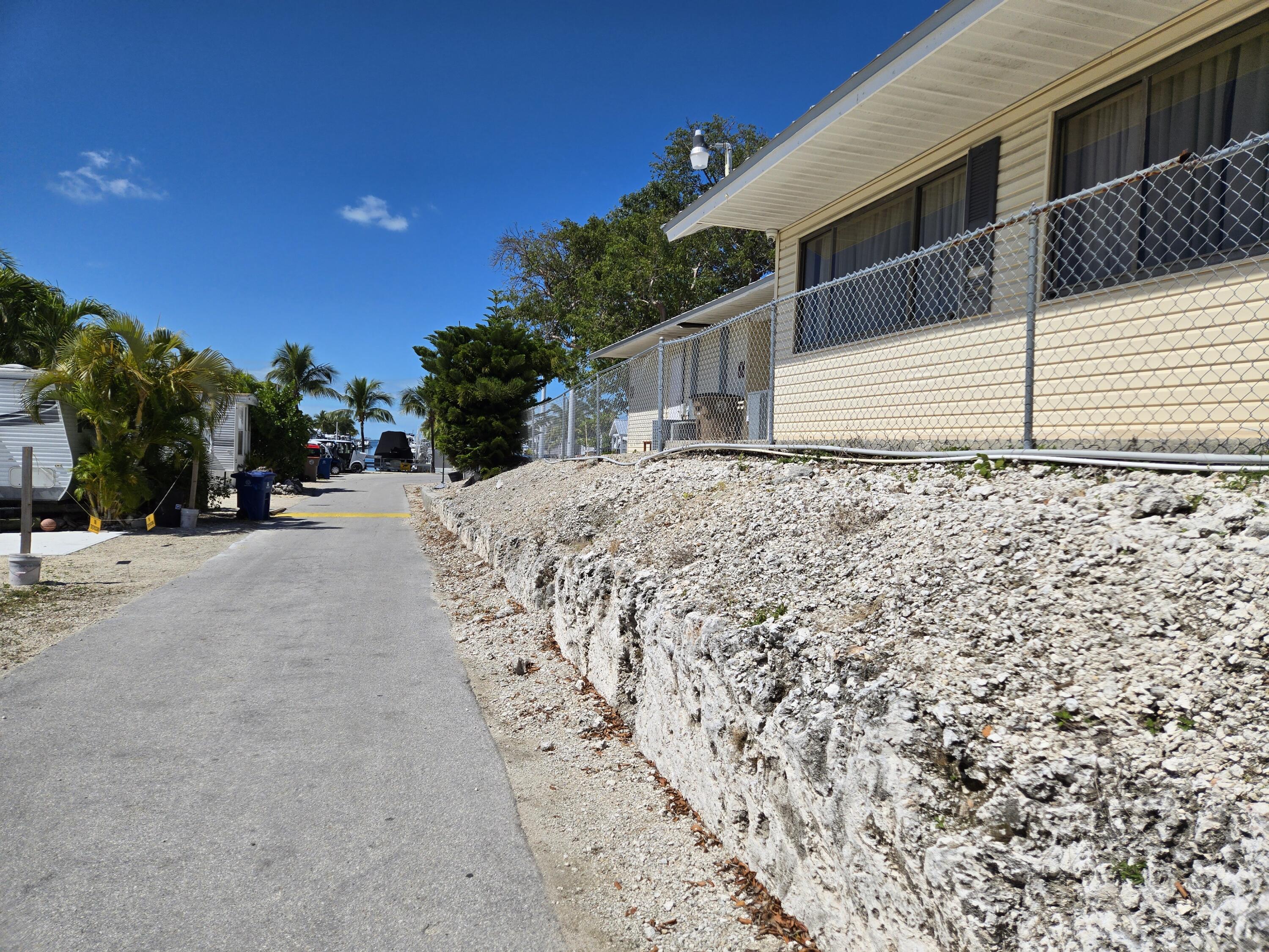 325 Calusa Street, 38 Property Photo 9