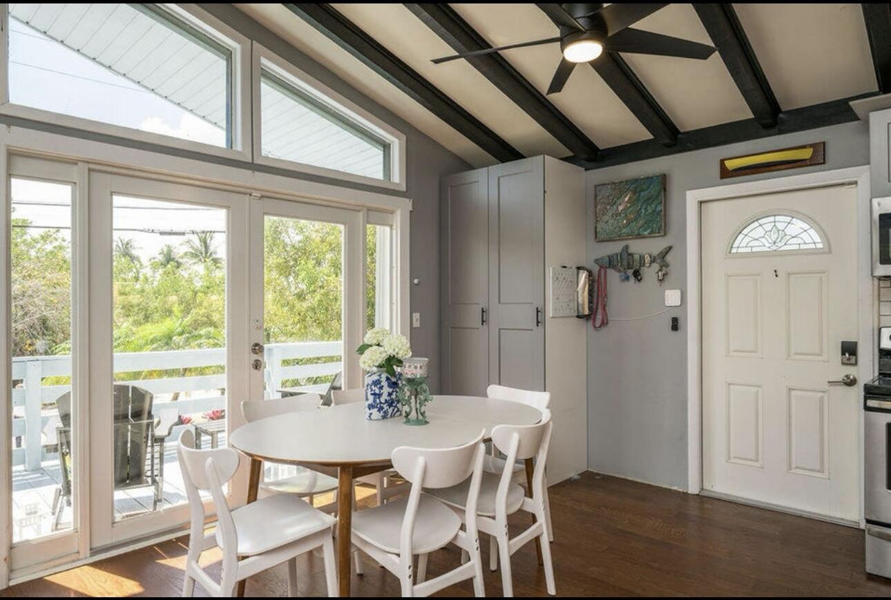 29961 Pine Channel Road Property Photo 5