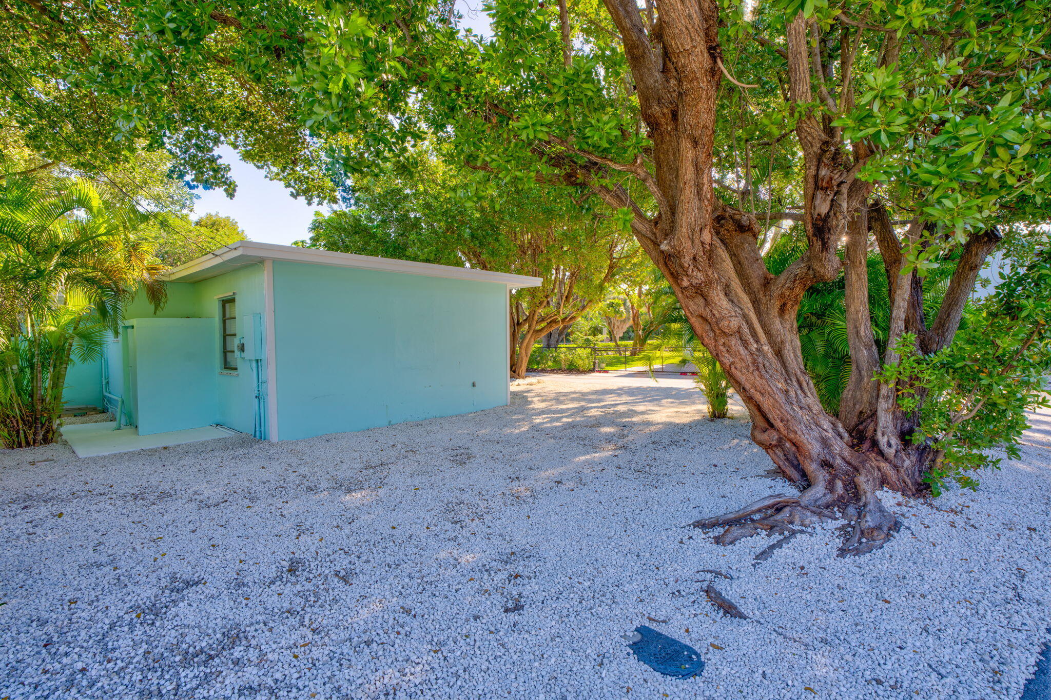 100 Parker Drive Property Photo 4