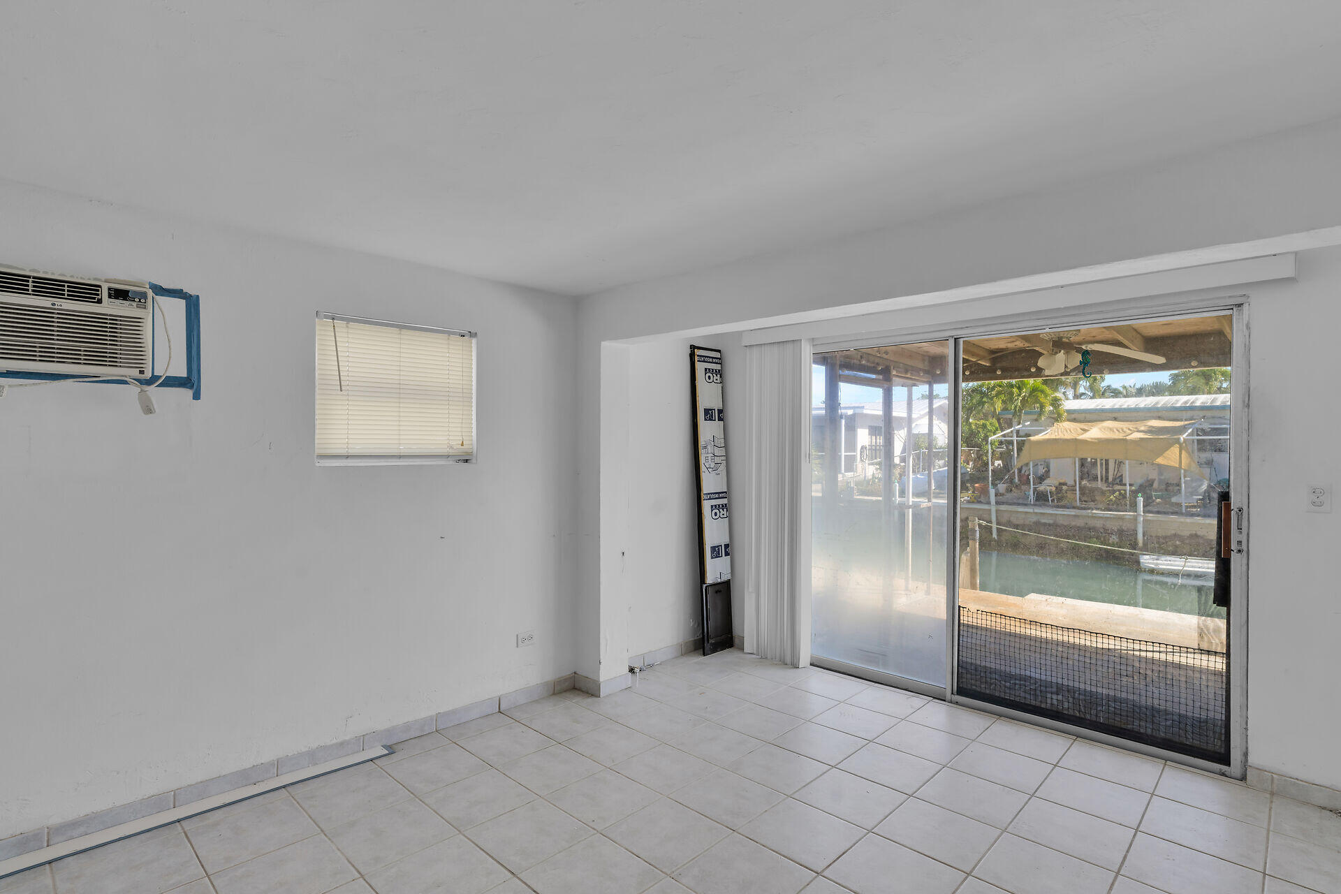 798 96th Street Property Photo 17
